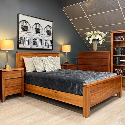 Contempo Timber Bed