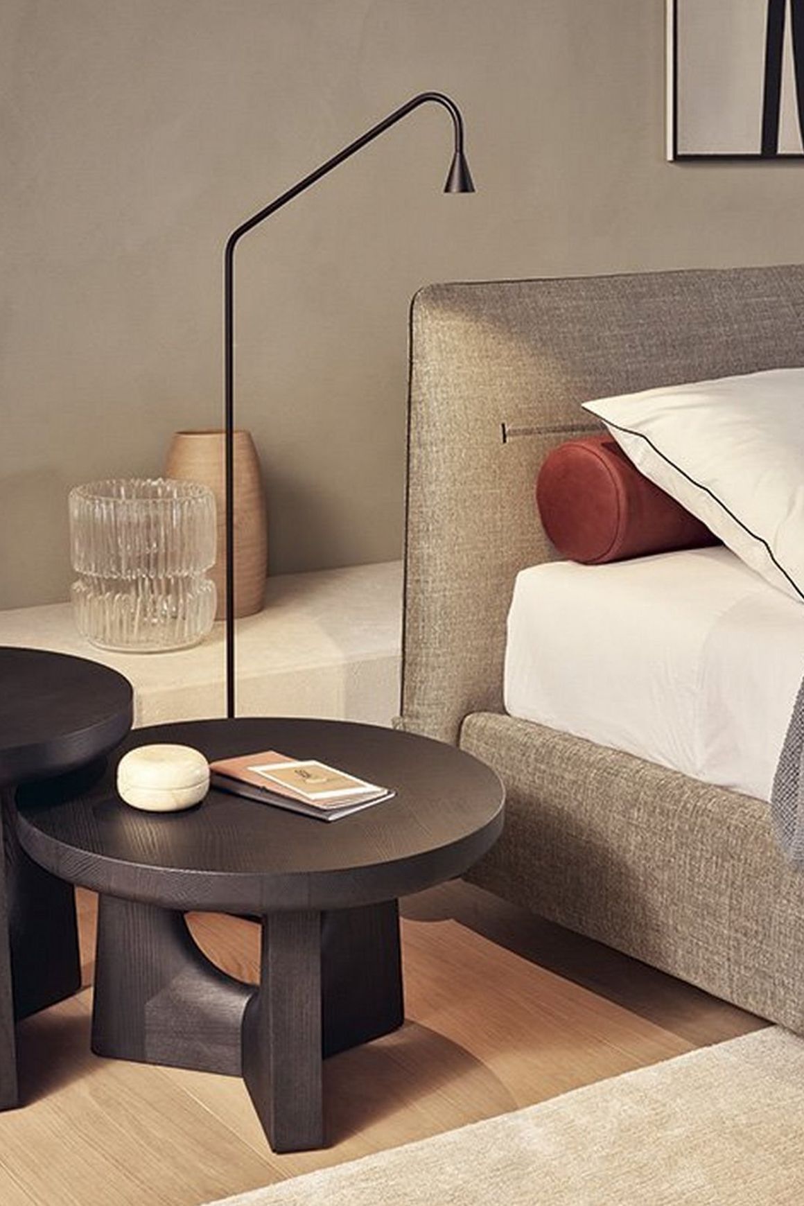 Jacqueline Bed