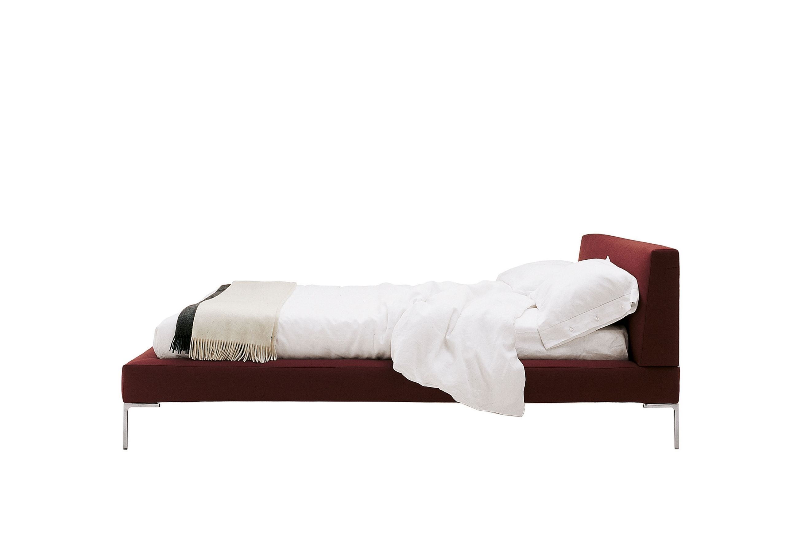 Charles | Bed