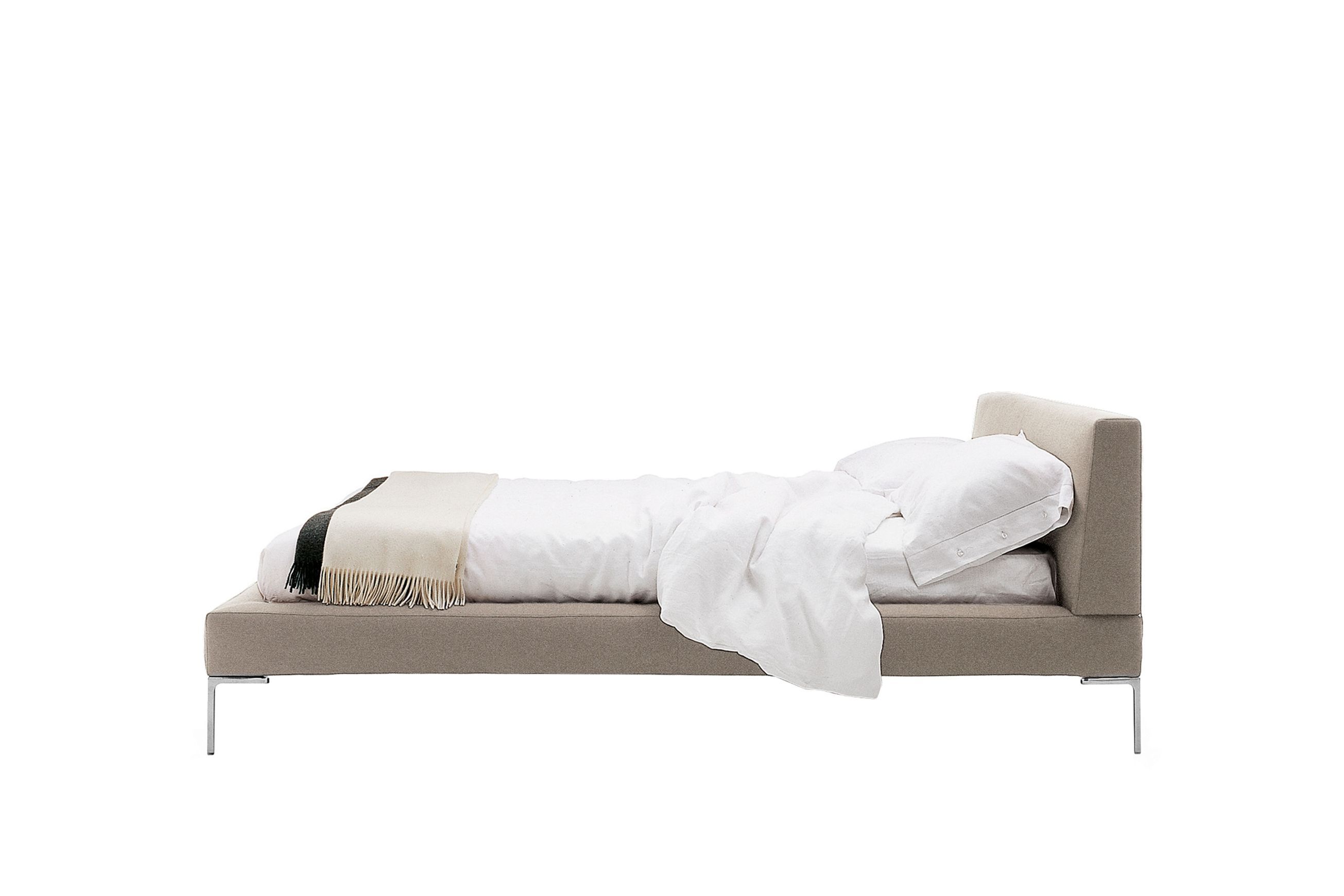 Charles | Bed