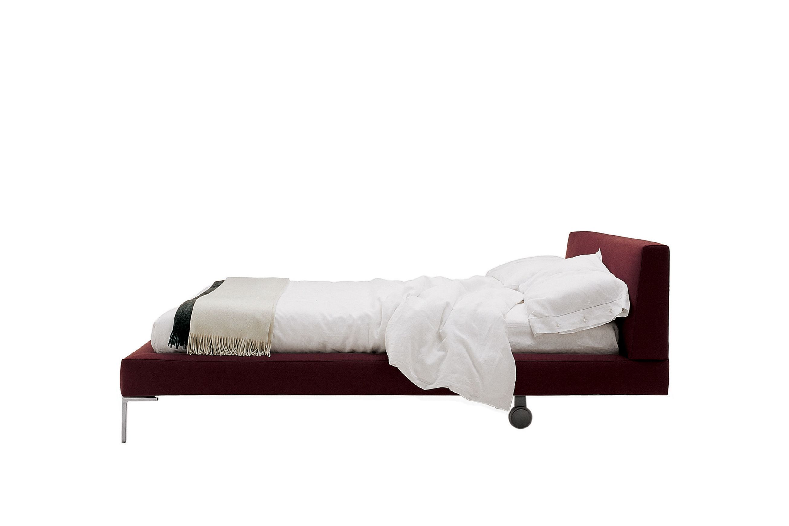 Charles | Bed