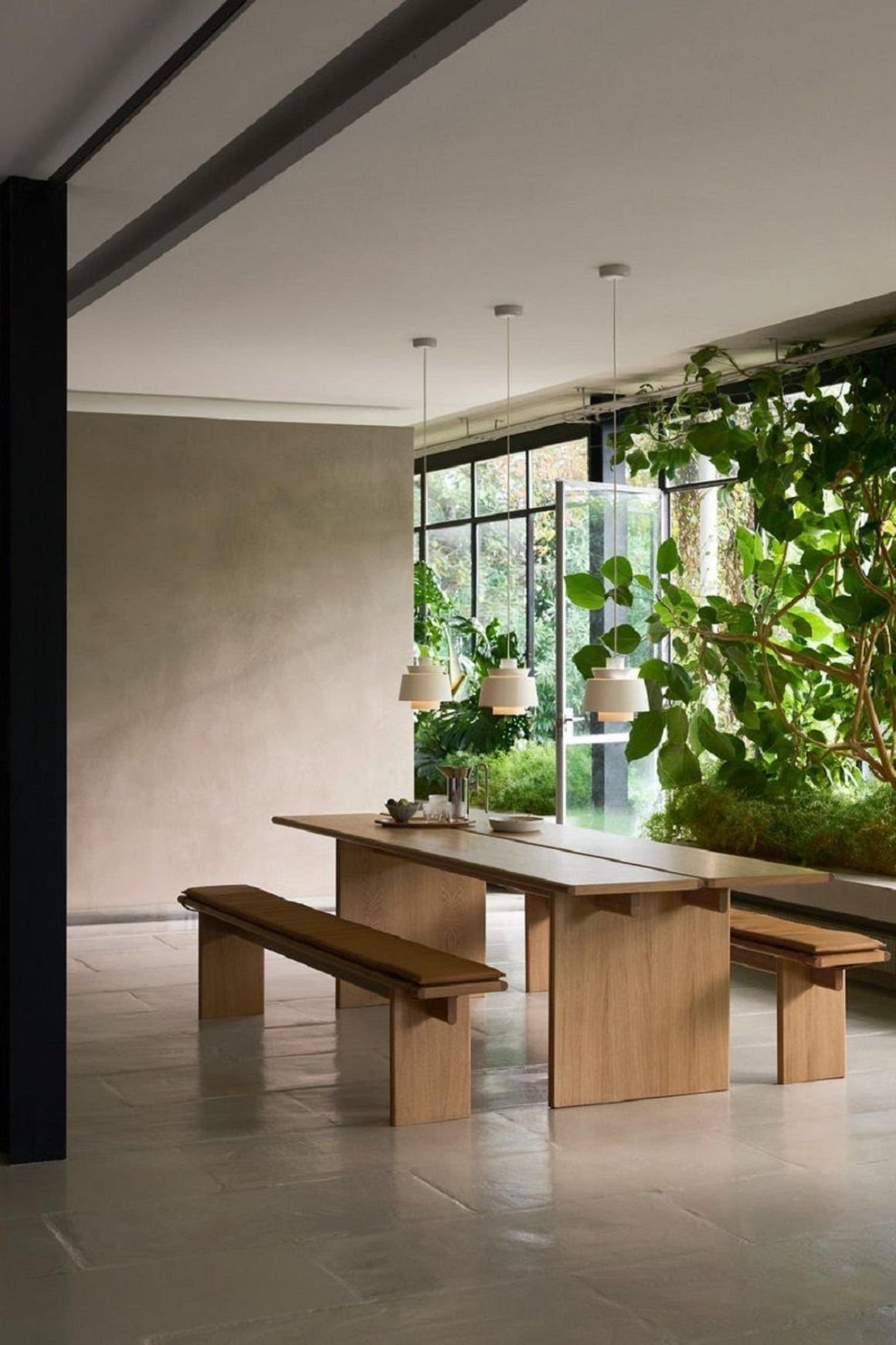 Ita Table & Bench Series