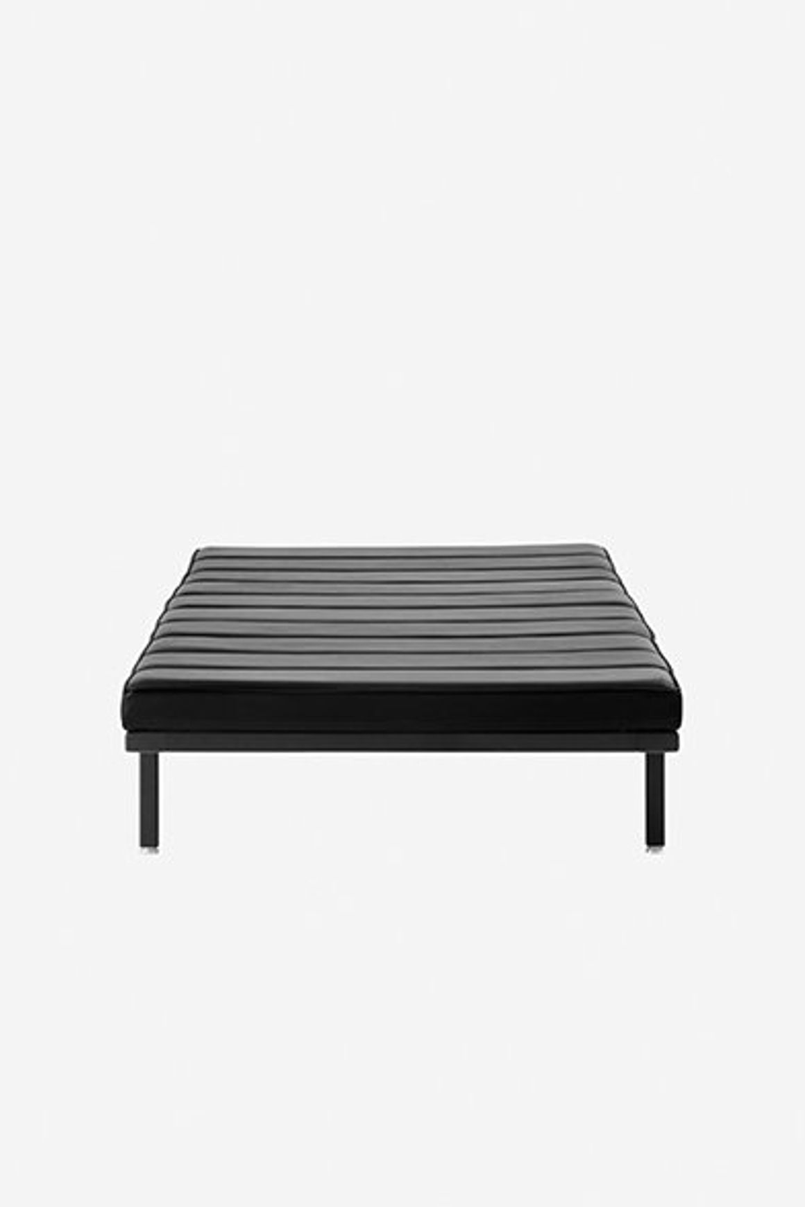 VIPP461 Daybed by Vipp