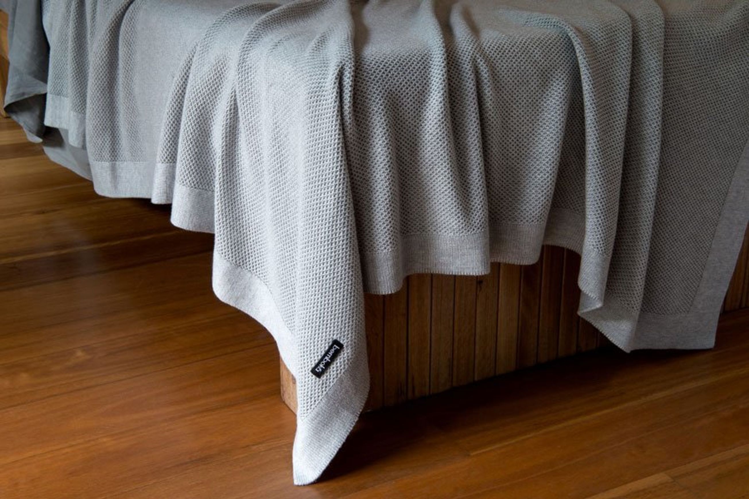 Bamboo & Cotton Superking Blanket - Honeycomb
