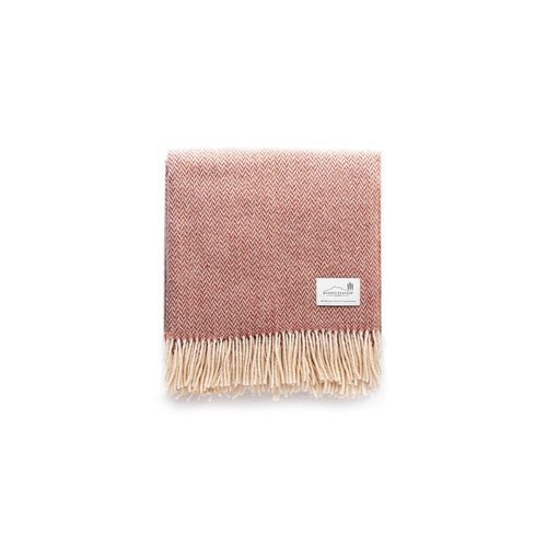 Ruanui Station Lambswool Throw - Pipipi Pink Chevron