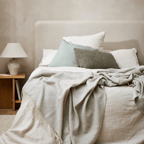 Baya Casa Throw - Silver | Merino Blend