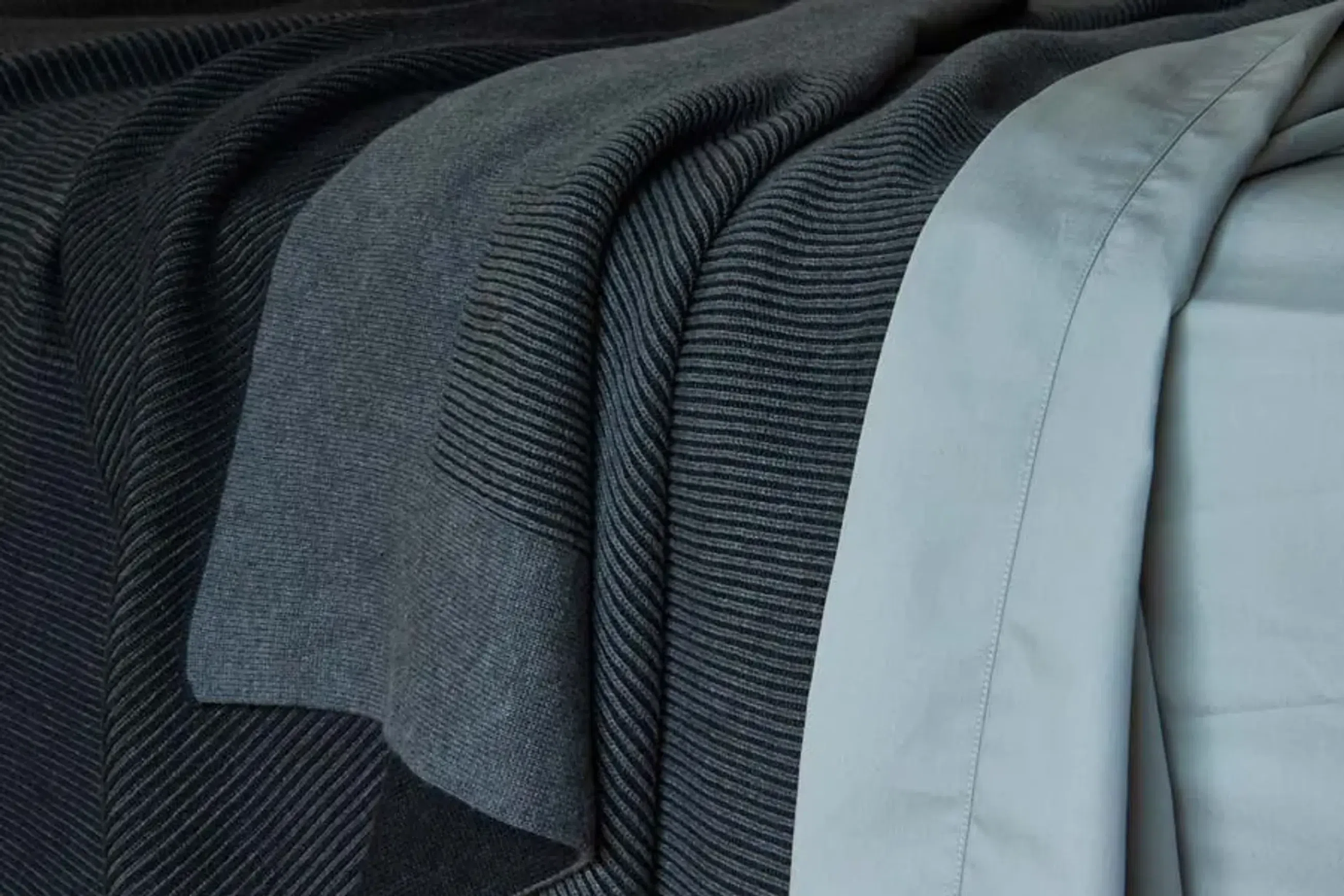 Reversible Rib Cotton Throws