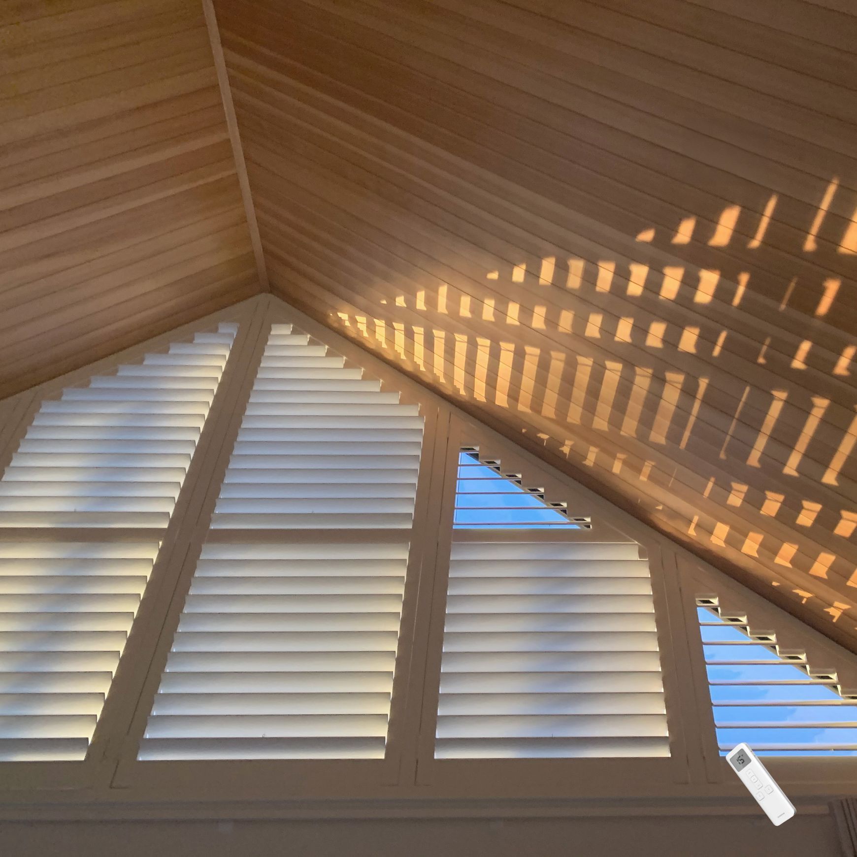 Dooya Roller Blind Motorisation - Wire Free