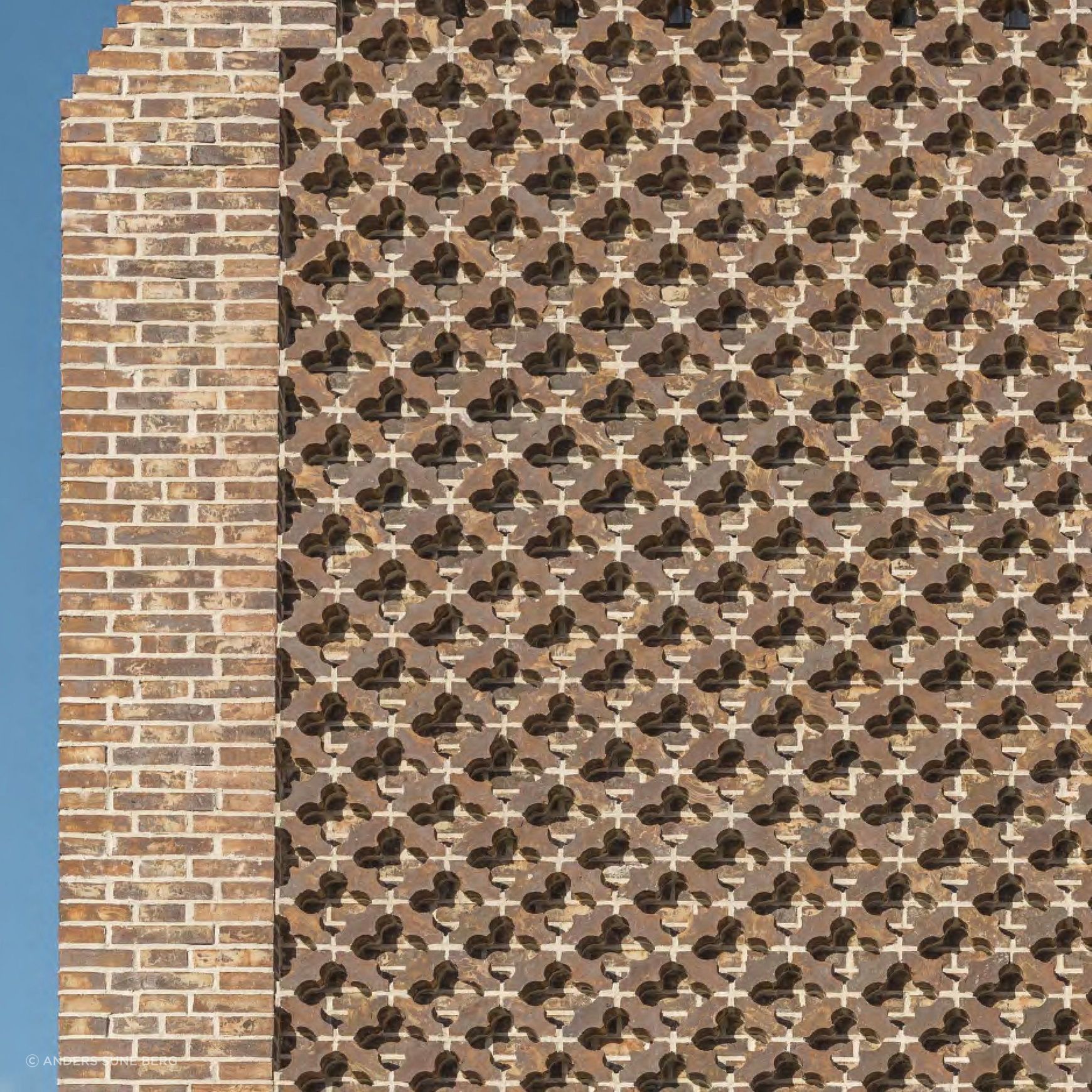 Petersen Custom Bricks