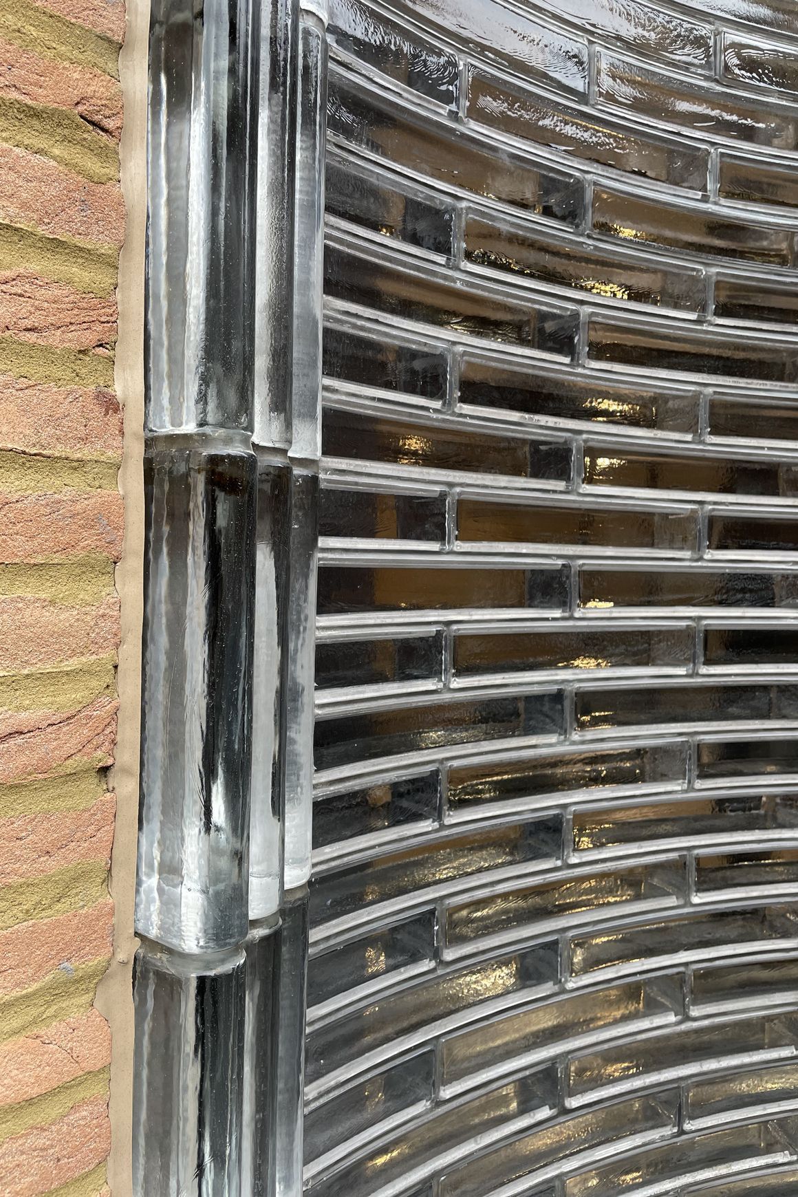 Poesia Mottled Cast Glass Bricks