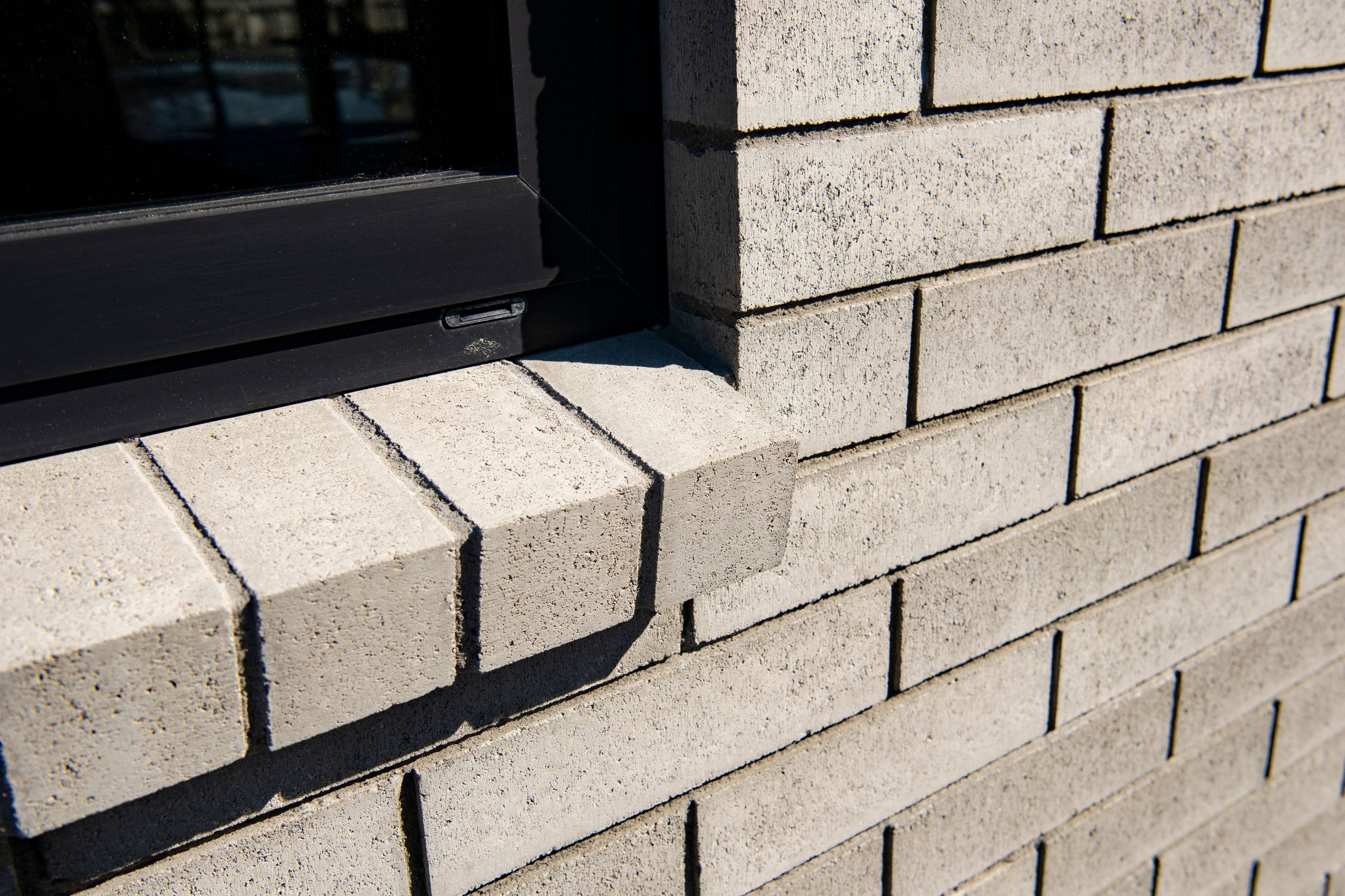 Strata Brick
