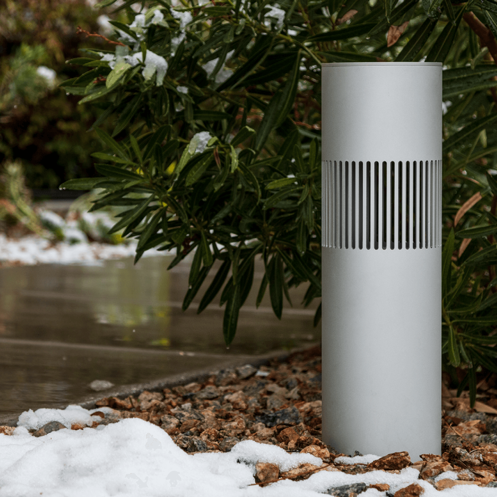 Origin LSB64 Bronze Round Landscape Bollard Collection