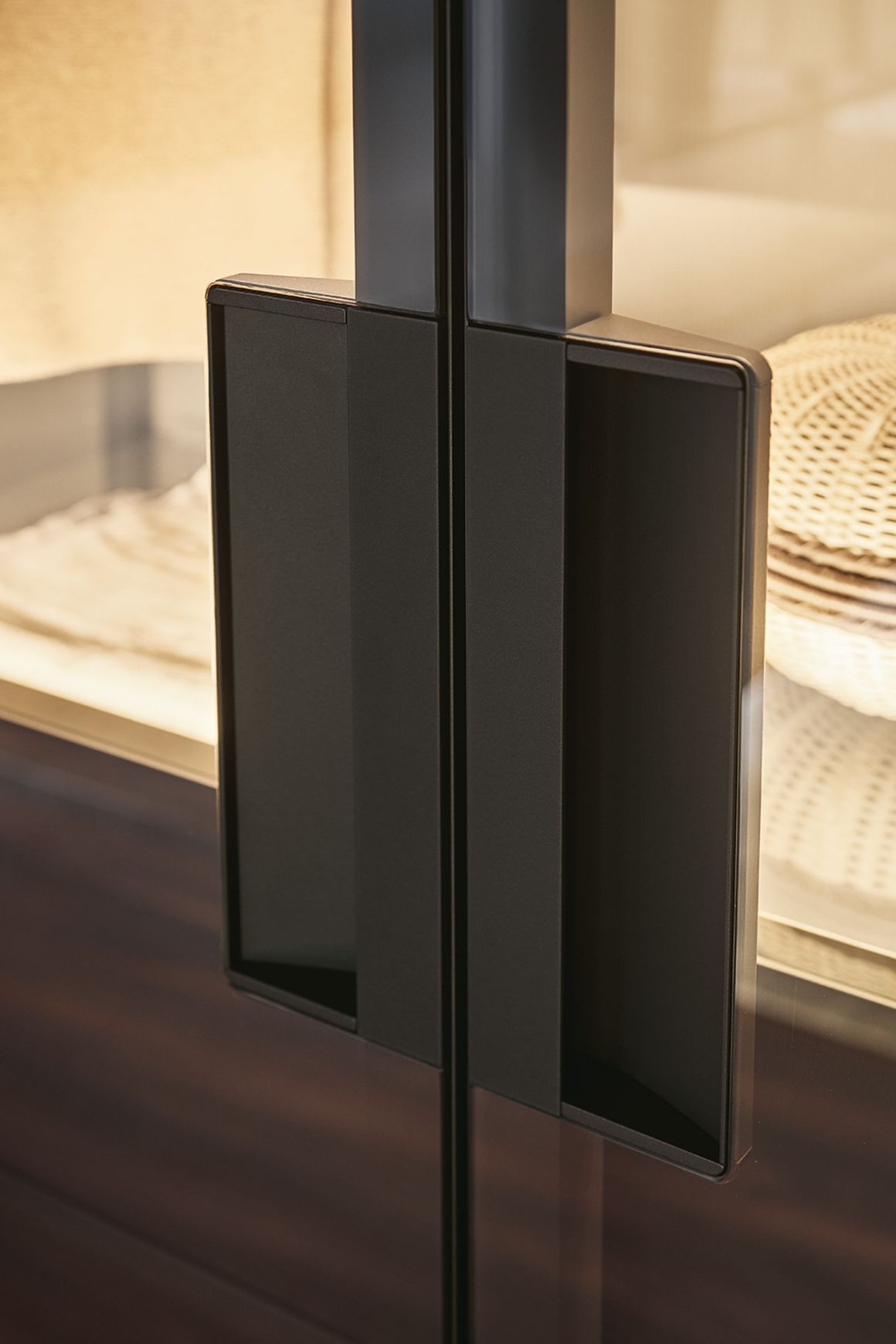Lexington Walk-in Closet