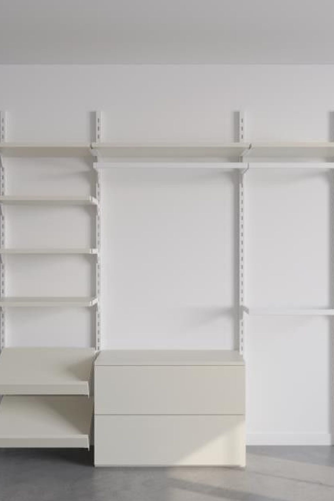 The Versatile Tee | Wall Fixed Wardrobe