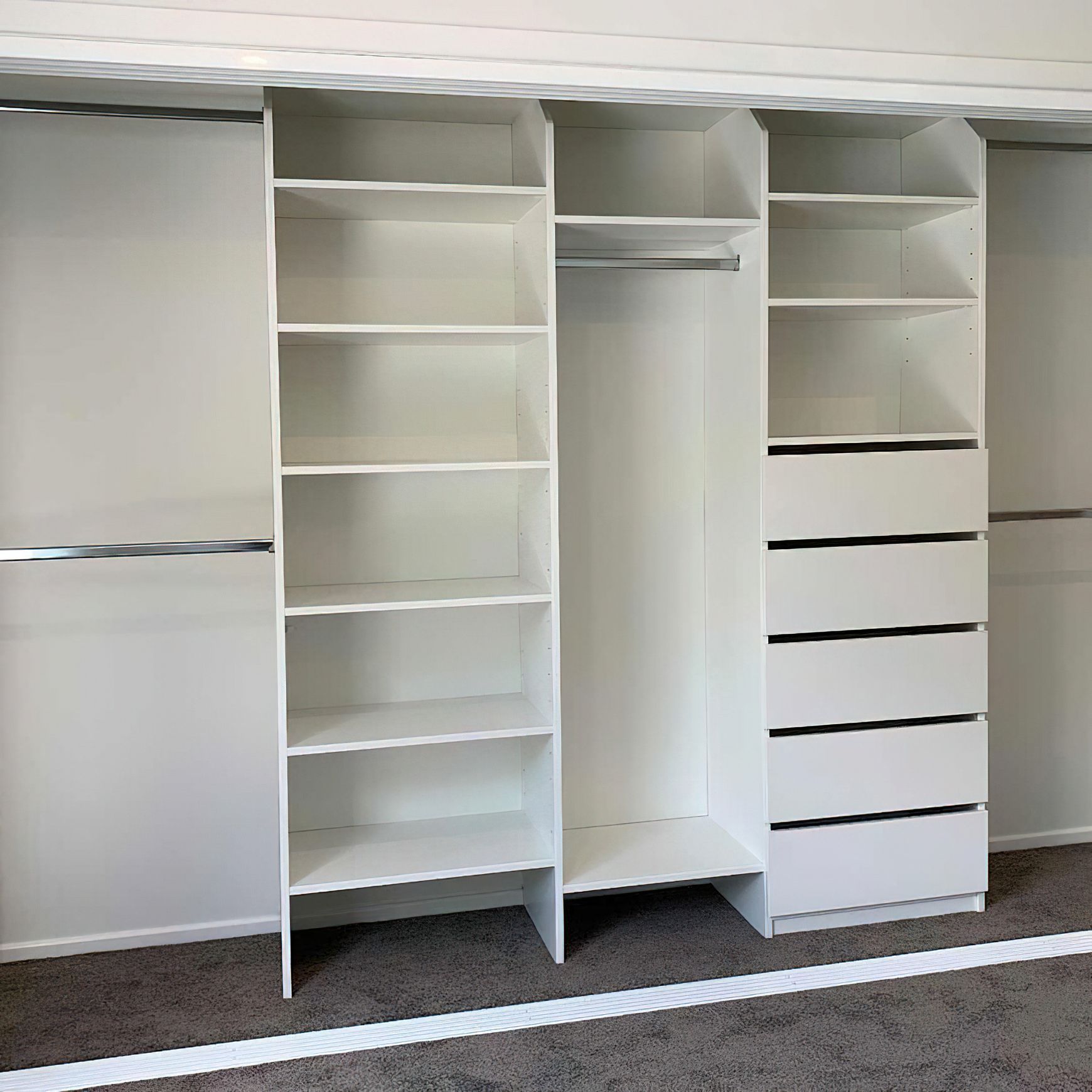 Reach-in Wardrobes