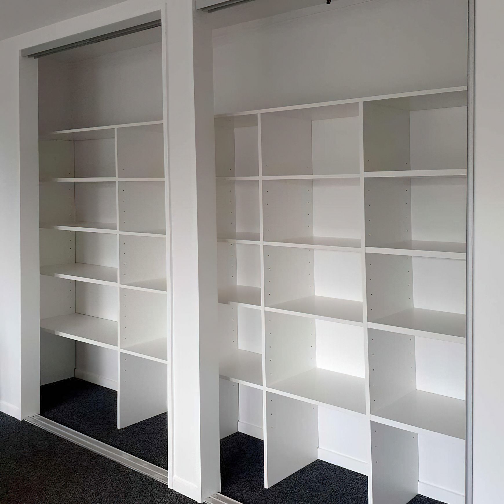 Reach-in Wardrobes