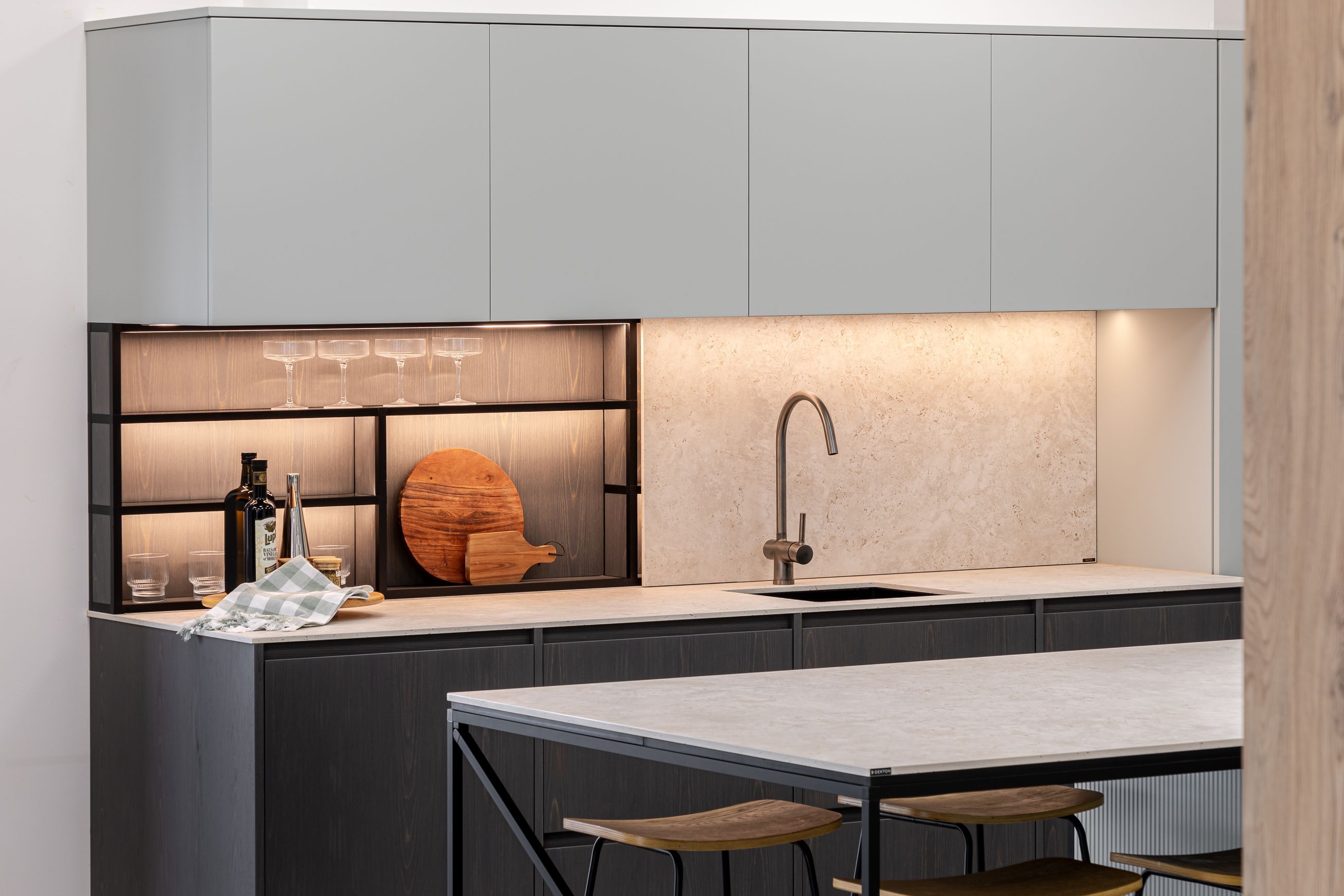 Cadro | Aluminium frame system