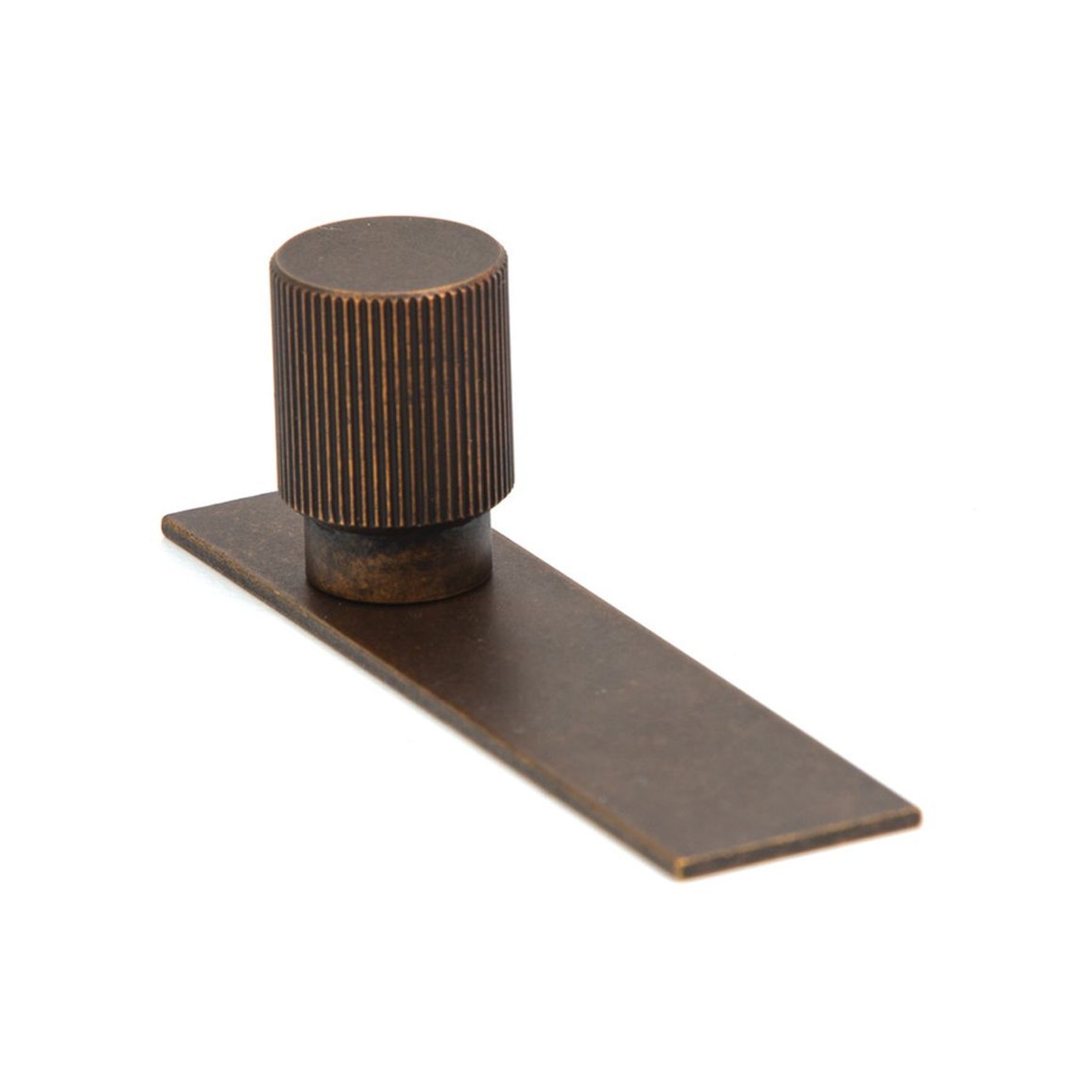 Momo Arpa Round Cabinet Knob And Backplate