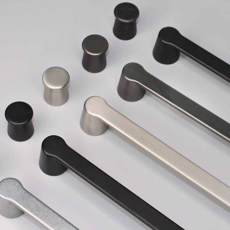 Buffer Handle & Knob (No. 252 & No. 253)