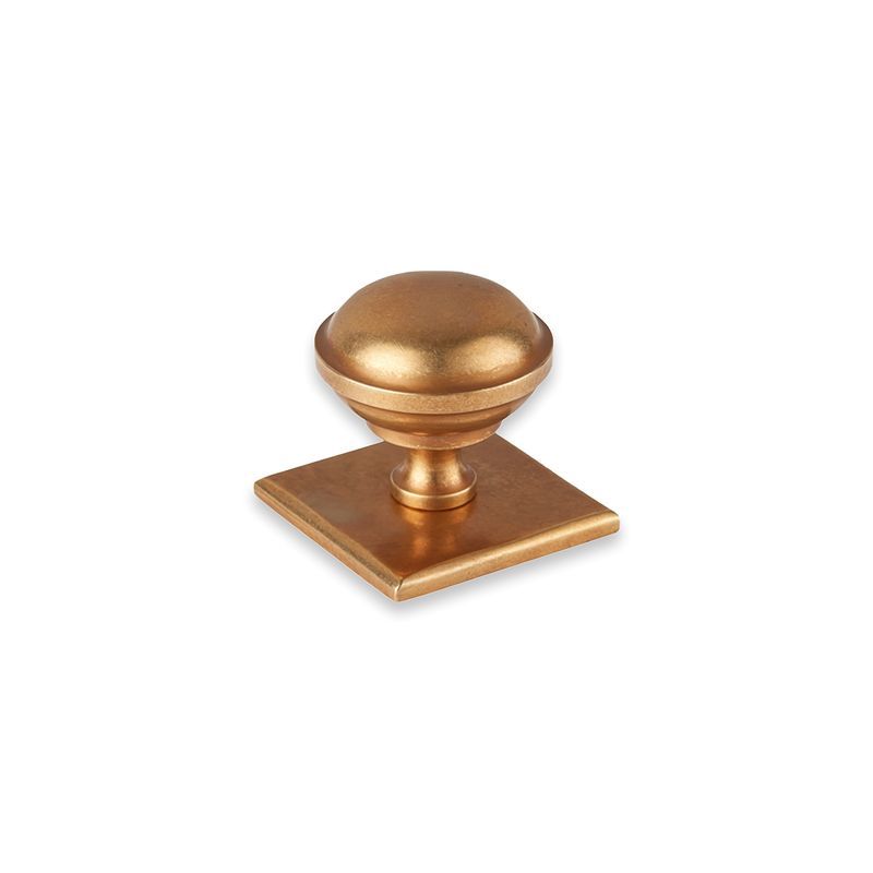 Armac Martin - Queslett Round Cabinet Knob Square Plate