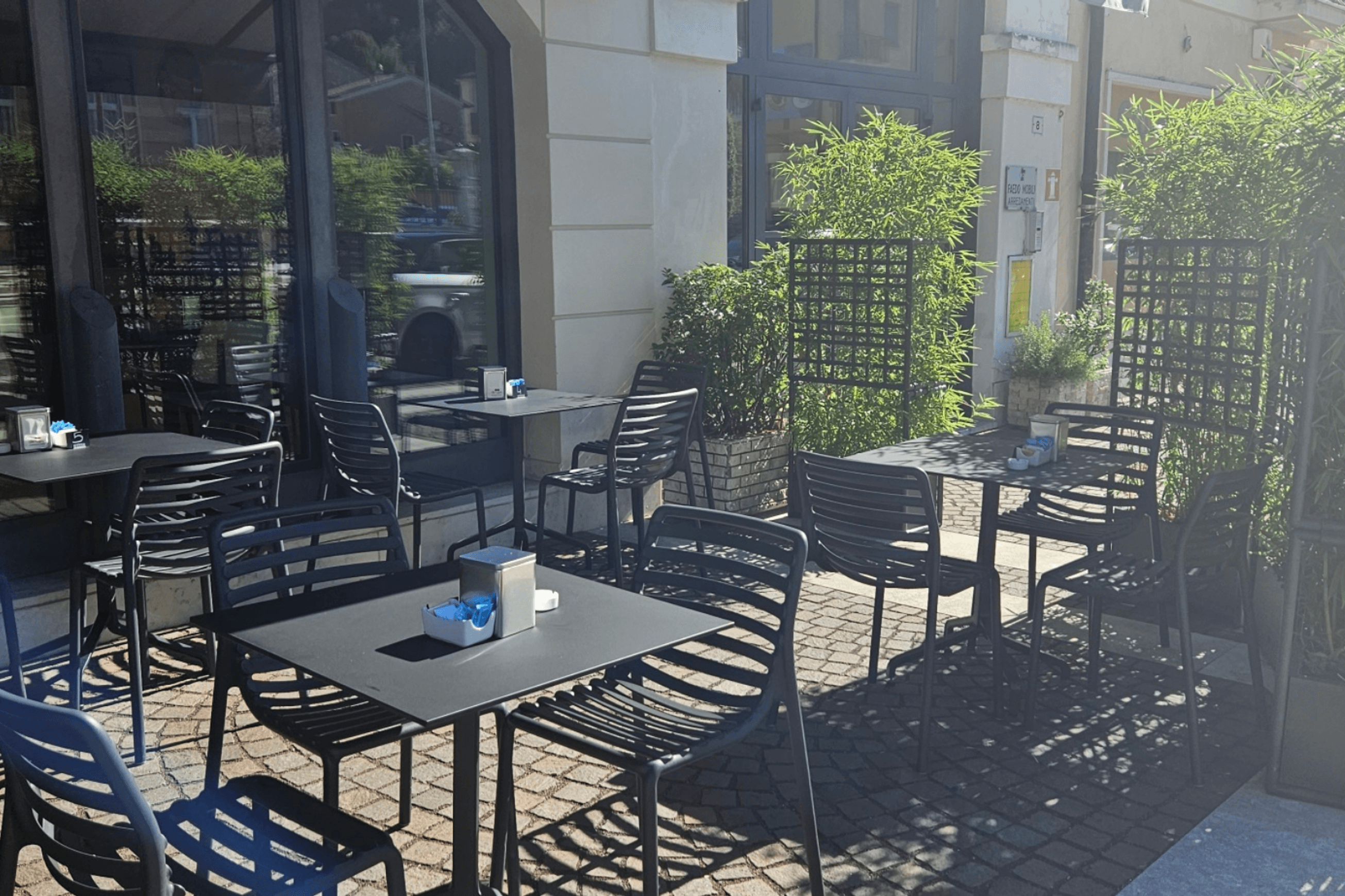 Doga Bistro Chair
