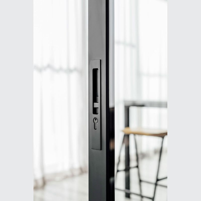 HB640 Series Narrow Sliding Door Lock – 33mm Backset