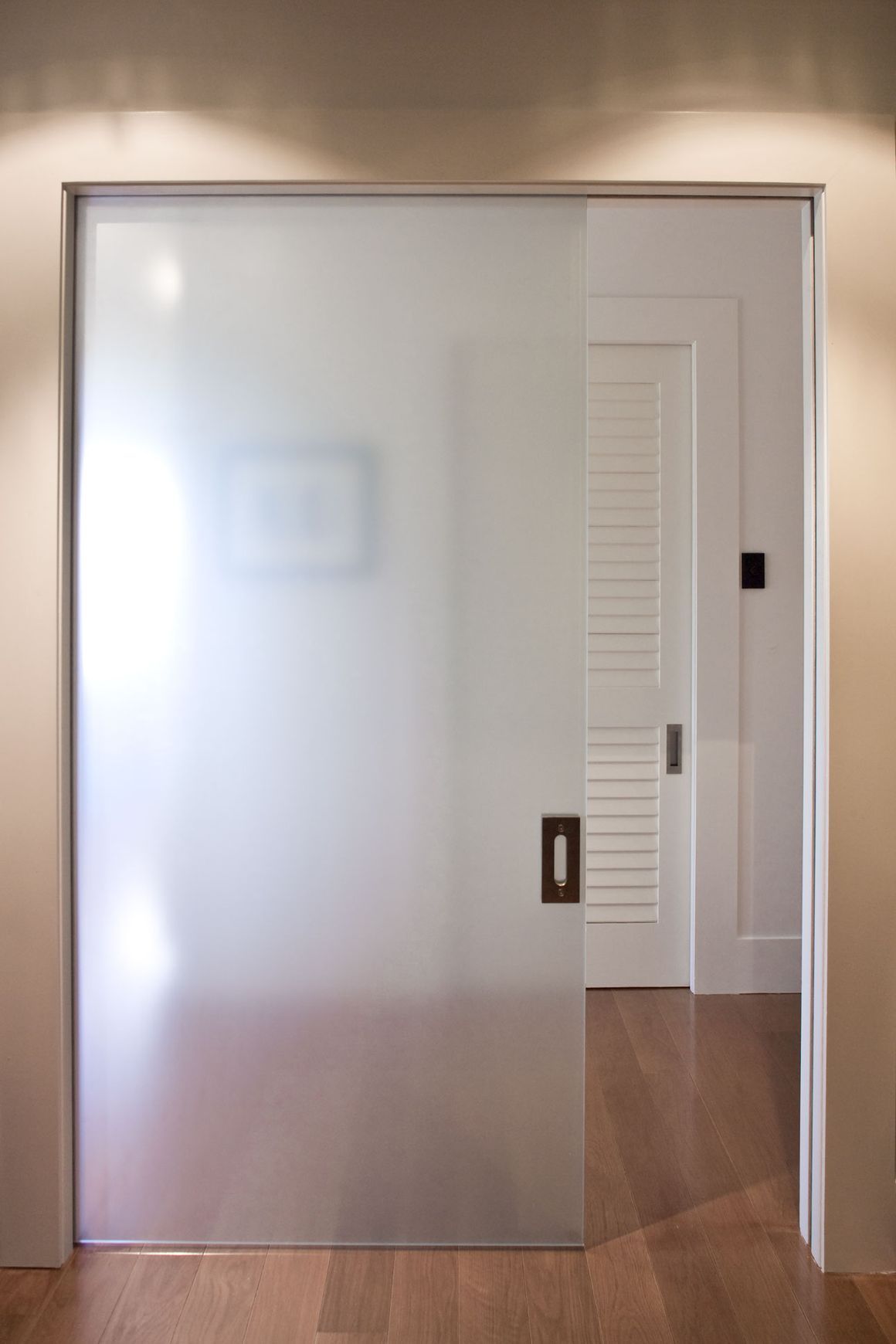 FramelessGlass Cavity Slider