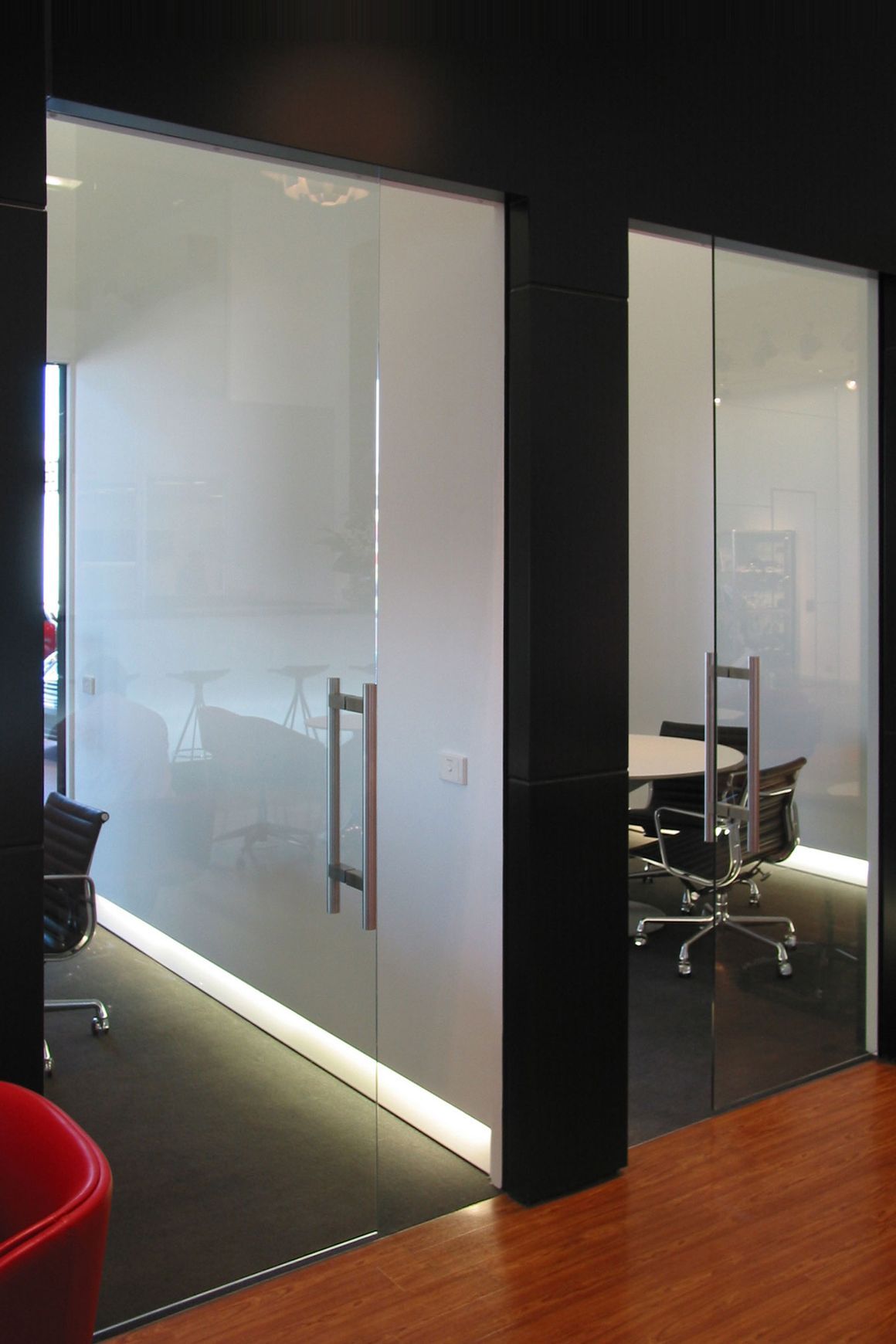 FramelessGlass Cavity Slider