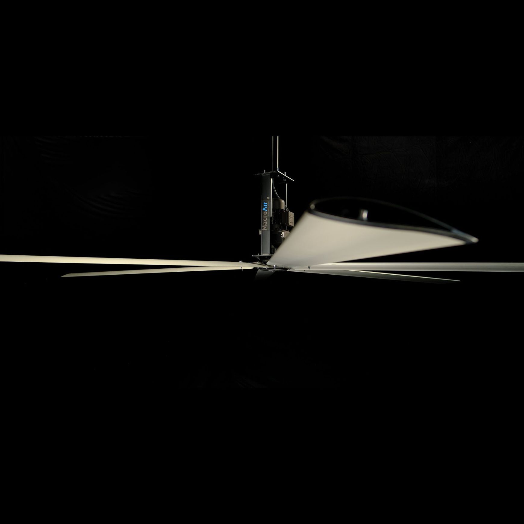 AirVolution HVLS Fan