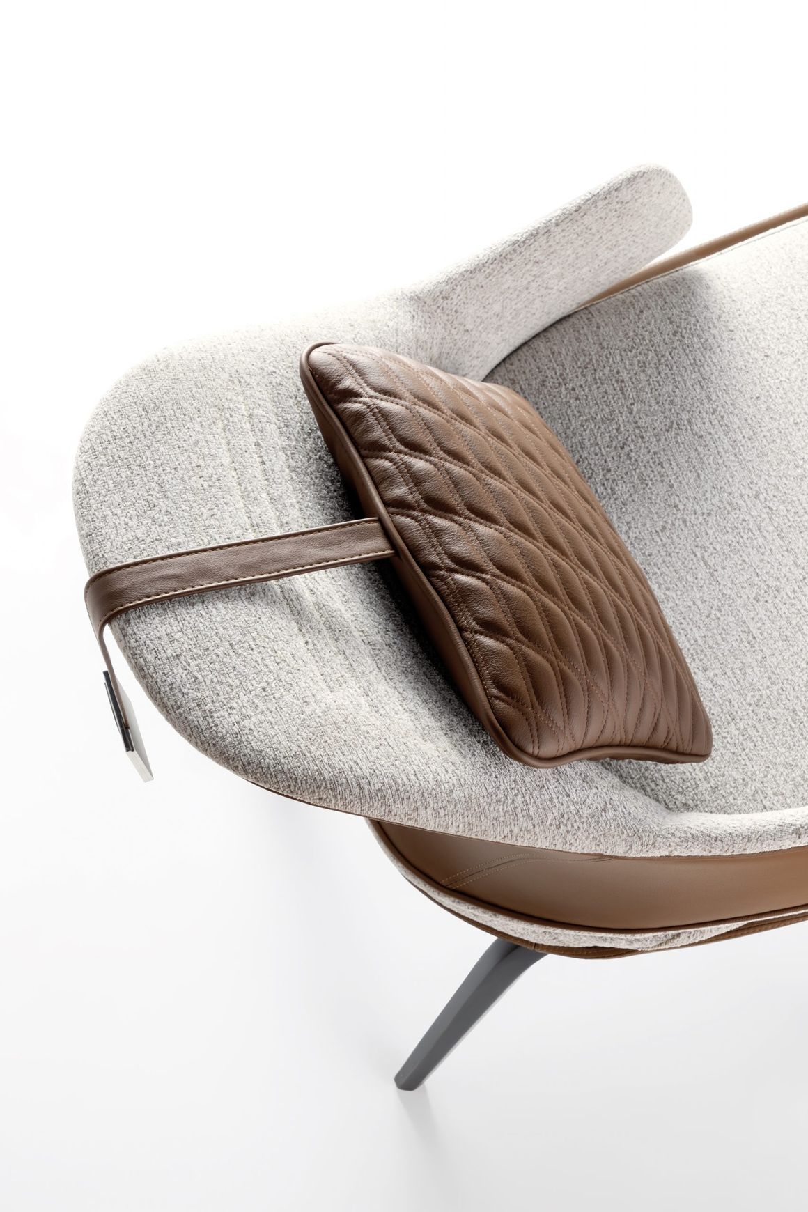 Vela Chaise-Longue