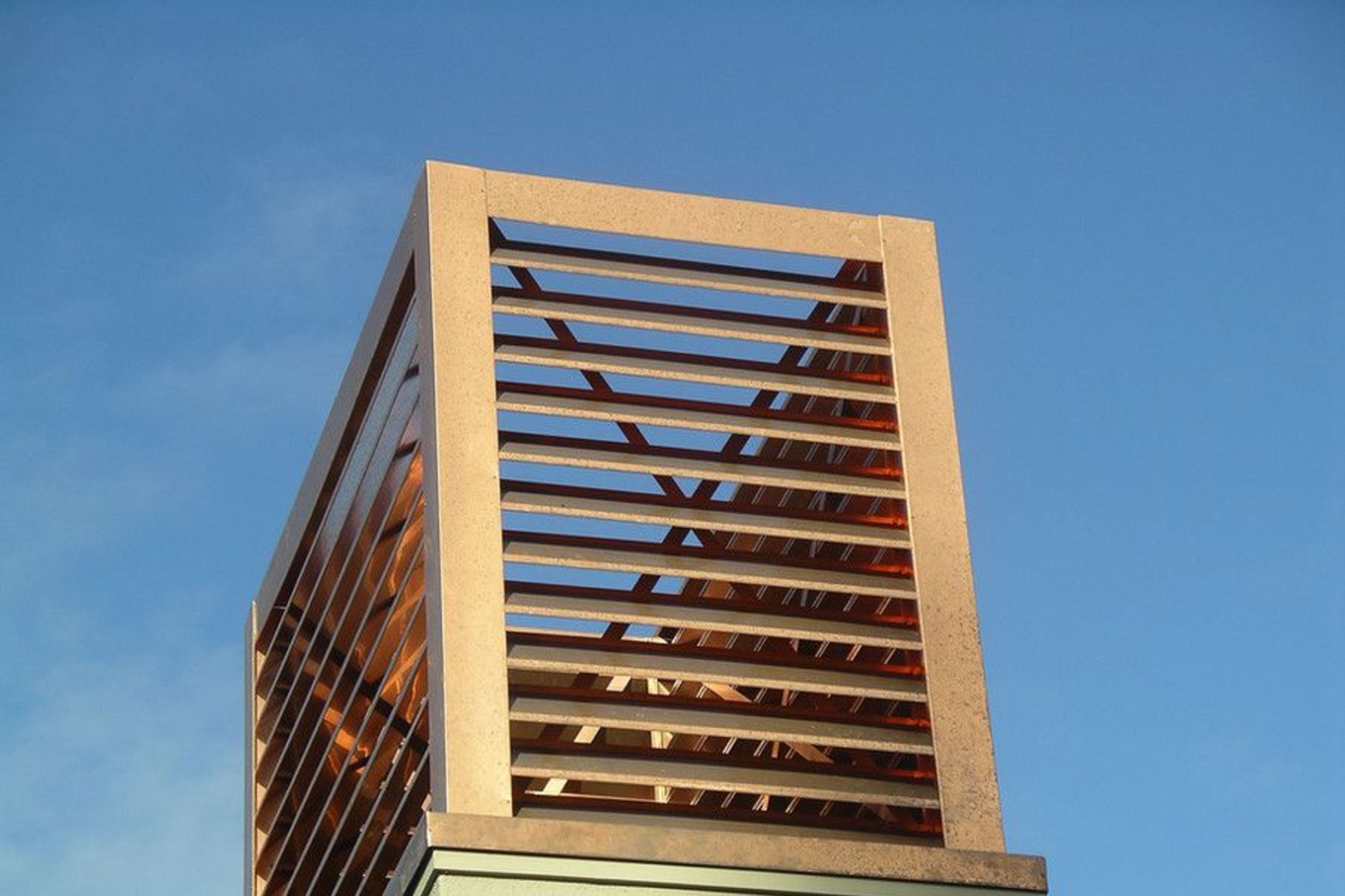 Smart Sheet Chimney Features