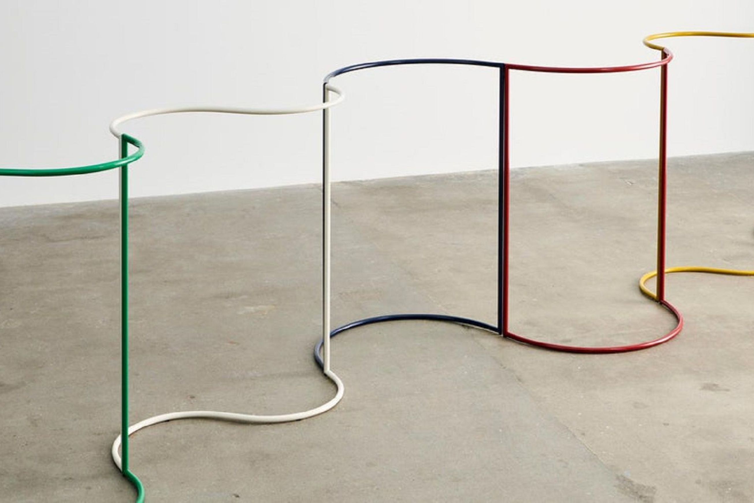 Colour Rack S-Shape