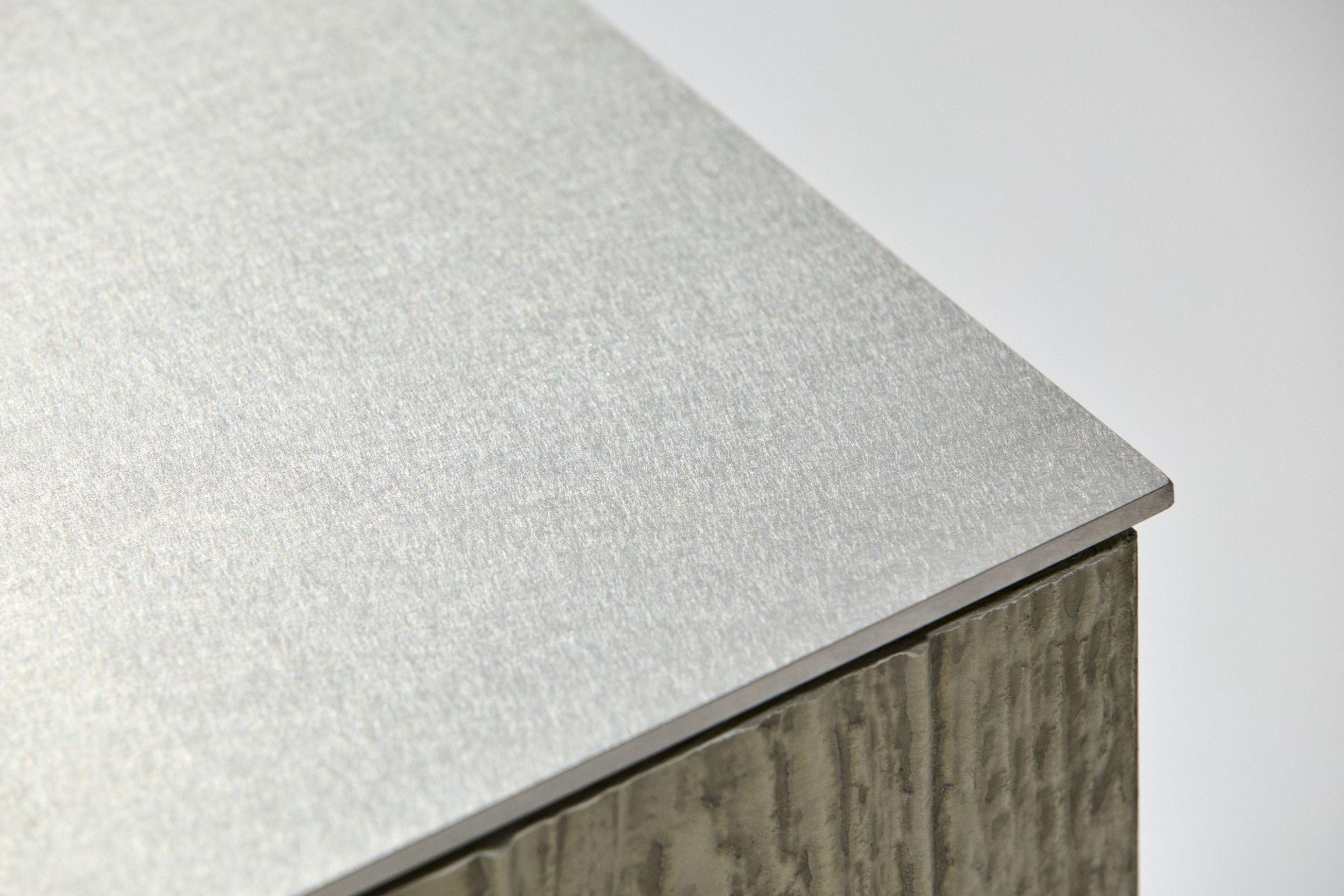 silverTouch® + imi Coffee Table