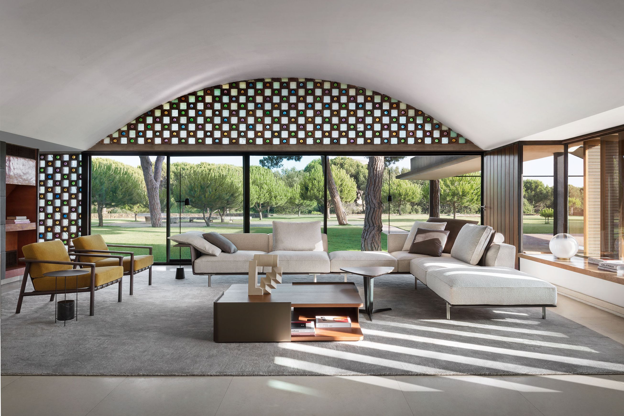 Hubert Coffee Table by Molteni&C