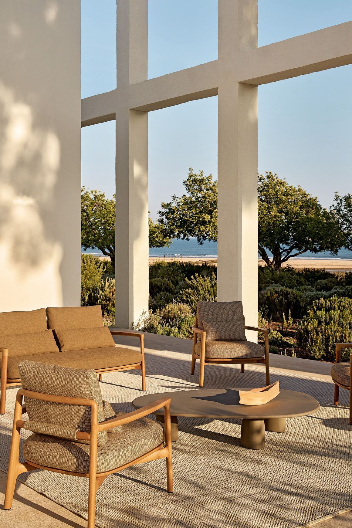 Strata Outdoor Coffee Table