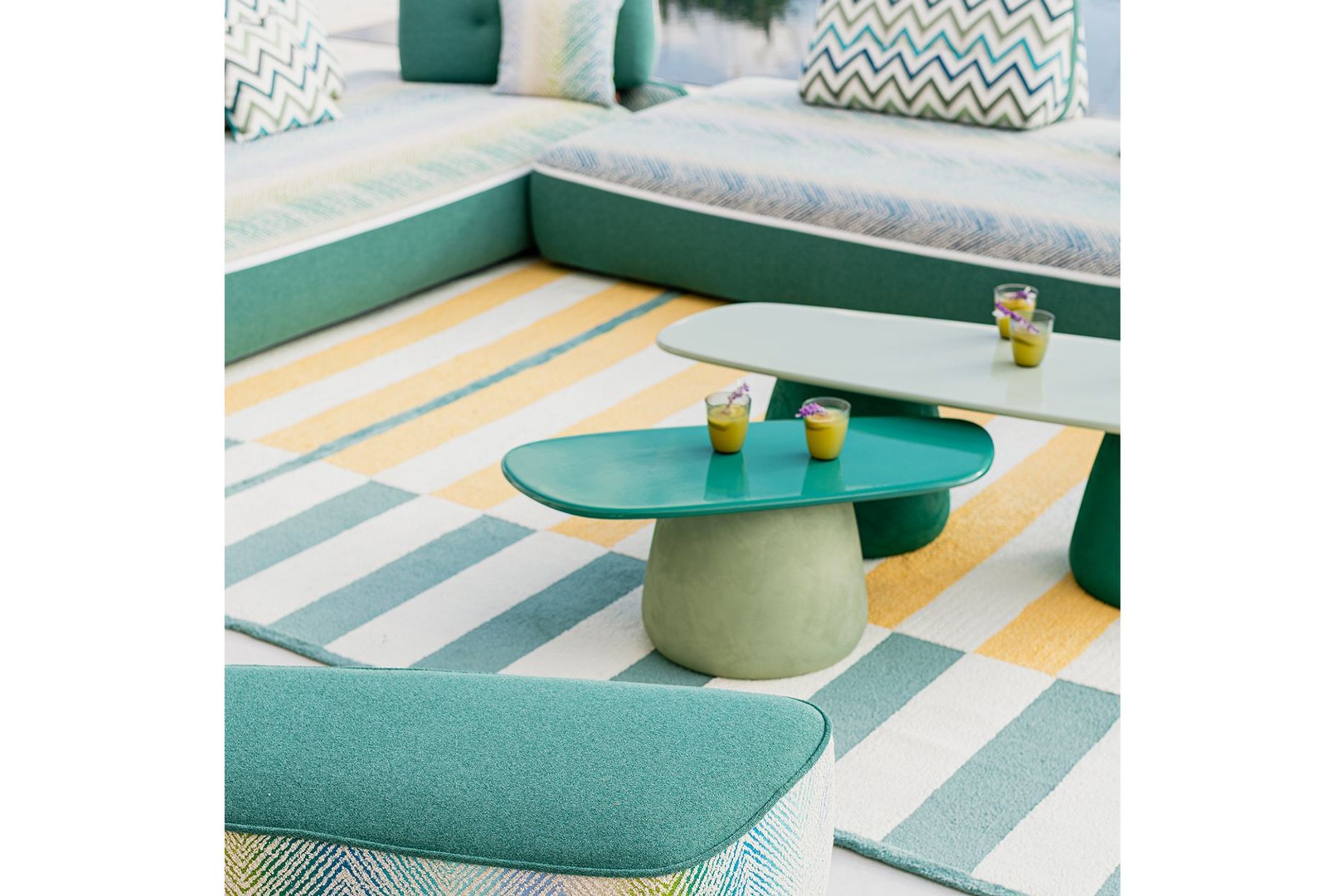 Kino Cocktail Table