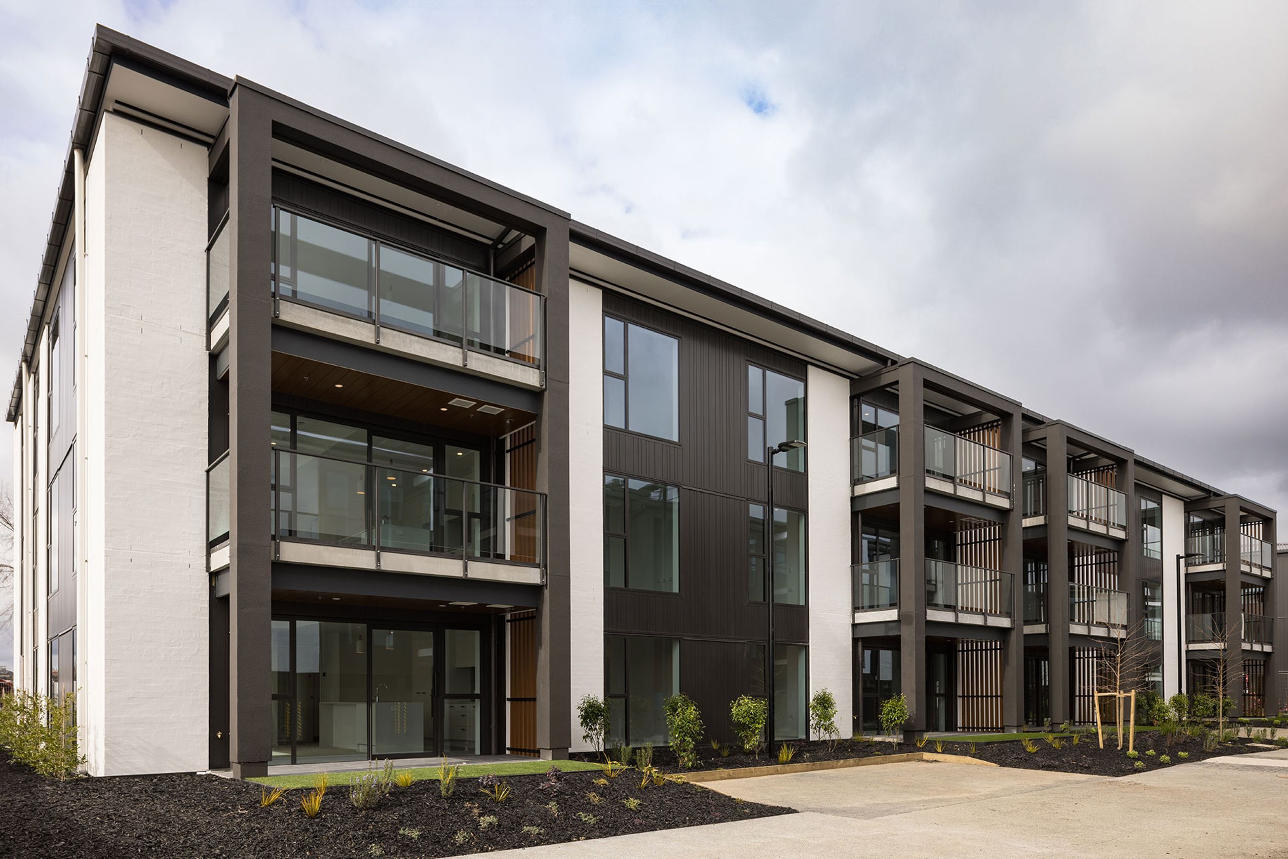 AliClad Max Aluminium Weatherboard