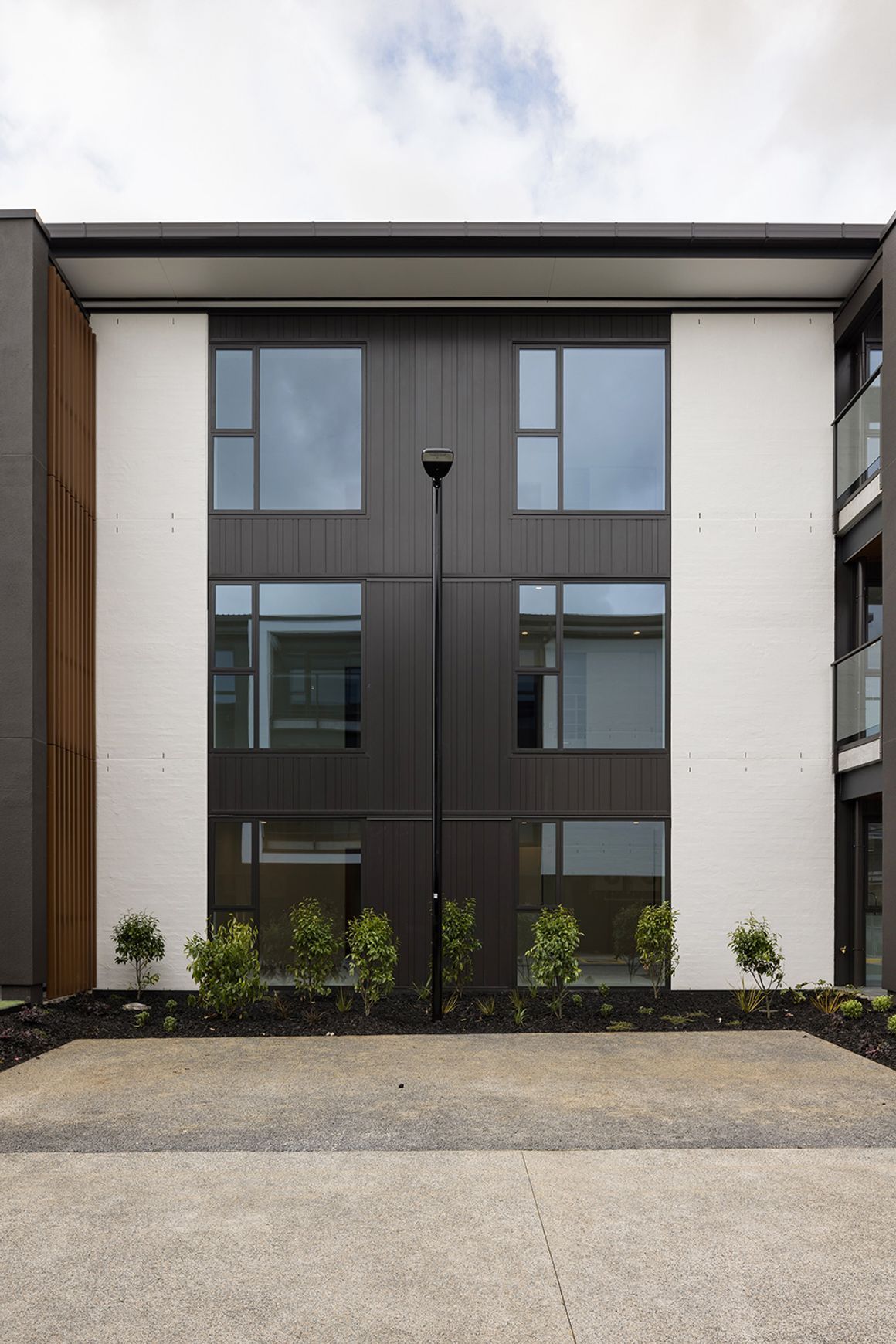 AliClad Max Aluminium Weatherboard
