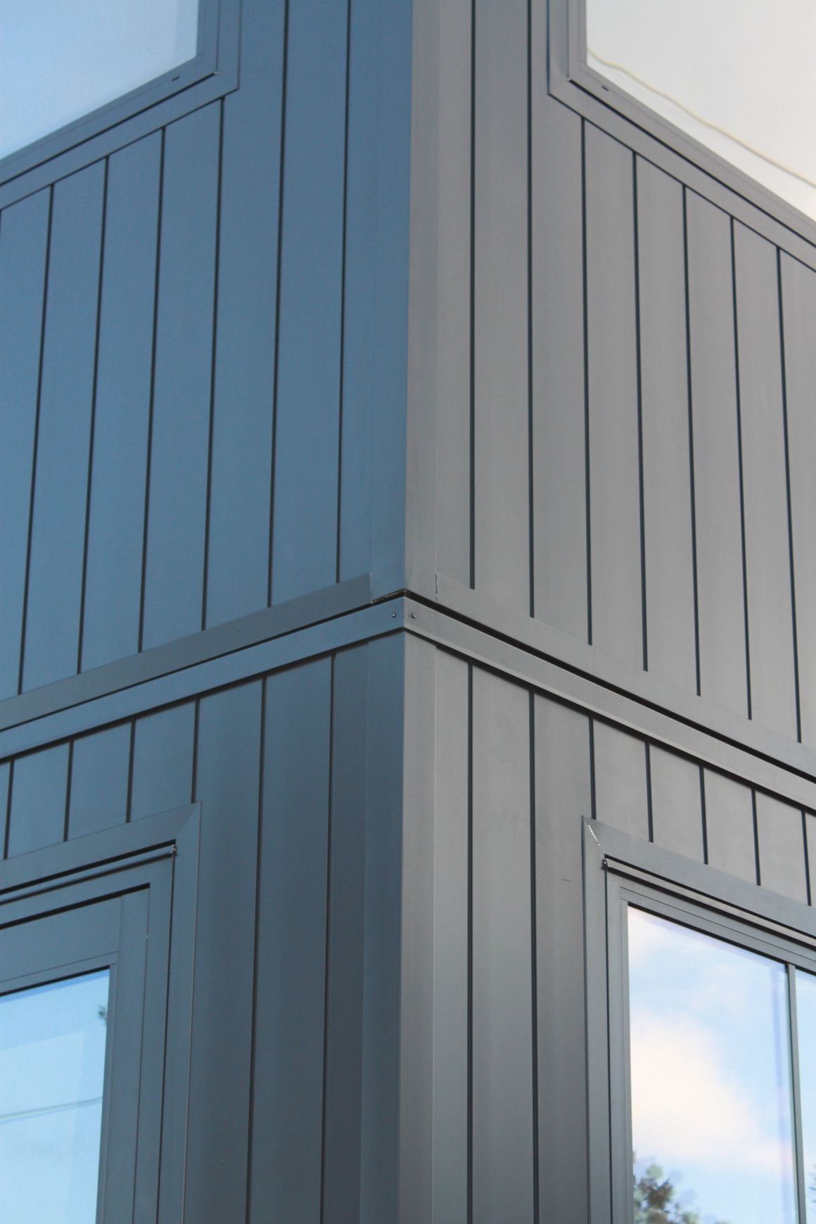 AliClad Max Aluminium Weatherboard