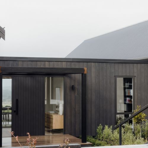 Millboard Envello Shadow Line + Burnt Cedar Cladding