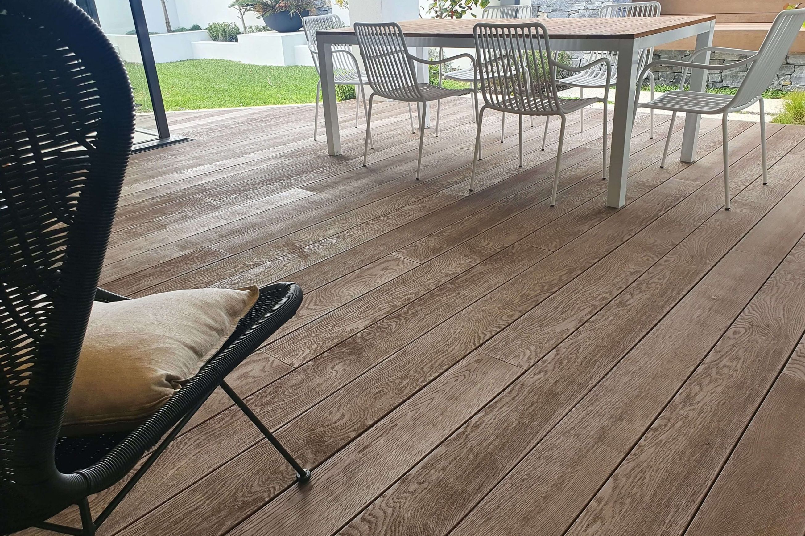Millboard Coppered Oak | Enhanced Grain Decking