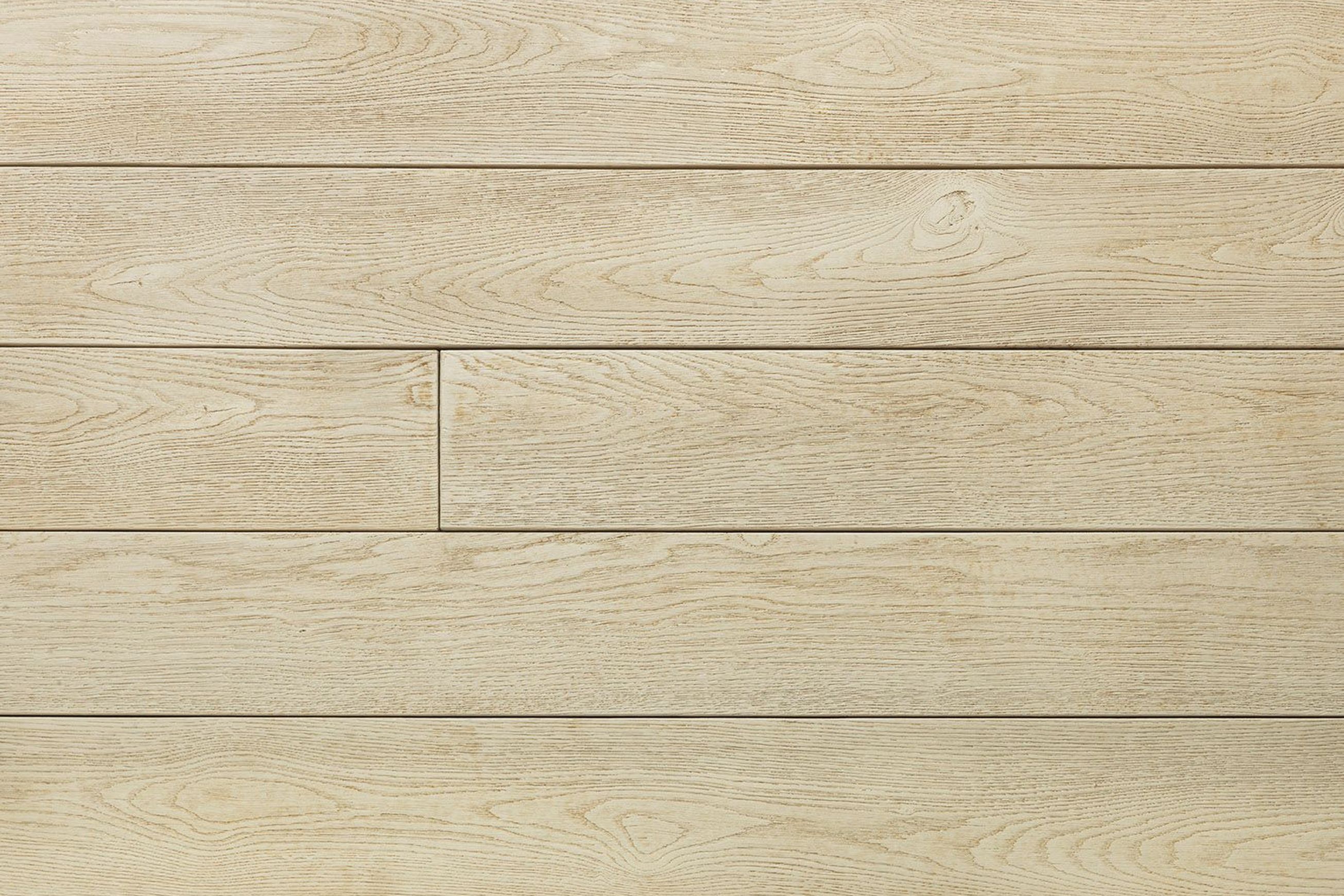 Millboard Limed Oak | Enhanced Grain Decking