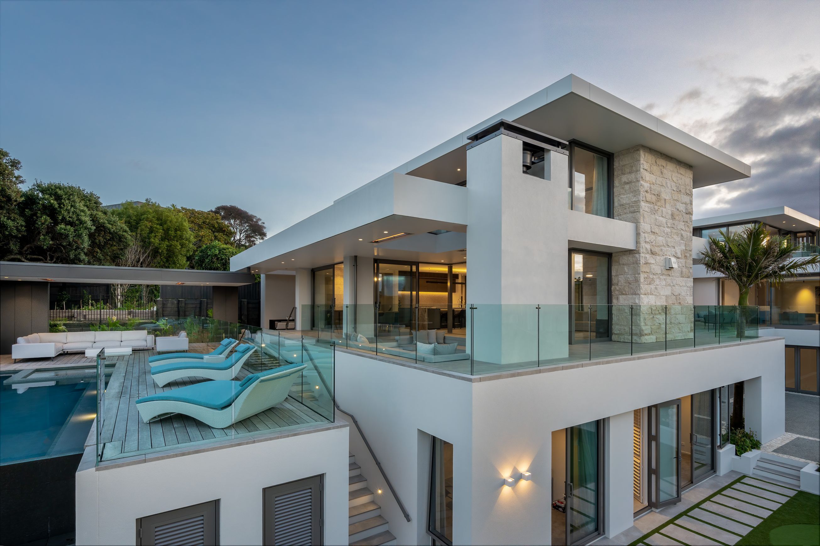 INTEGRA Lightweight Concrete Facade System