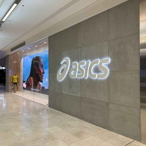 Pitted Concrete Veneer