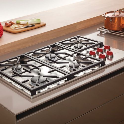 Wolf Professional Gas Cooktop 91cm ICBCG365PS