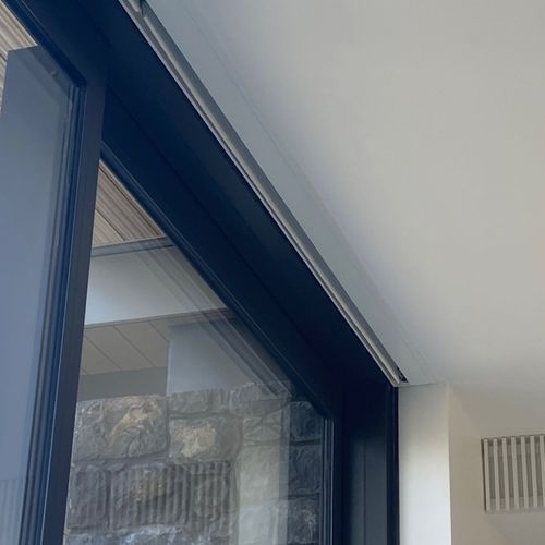 Vanda Recessed FlushBox