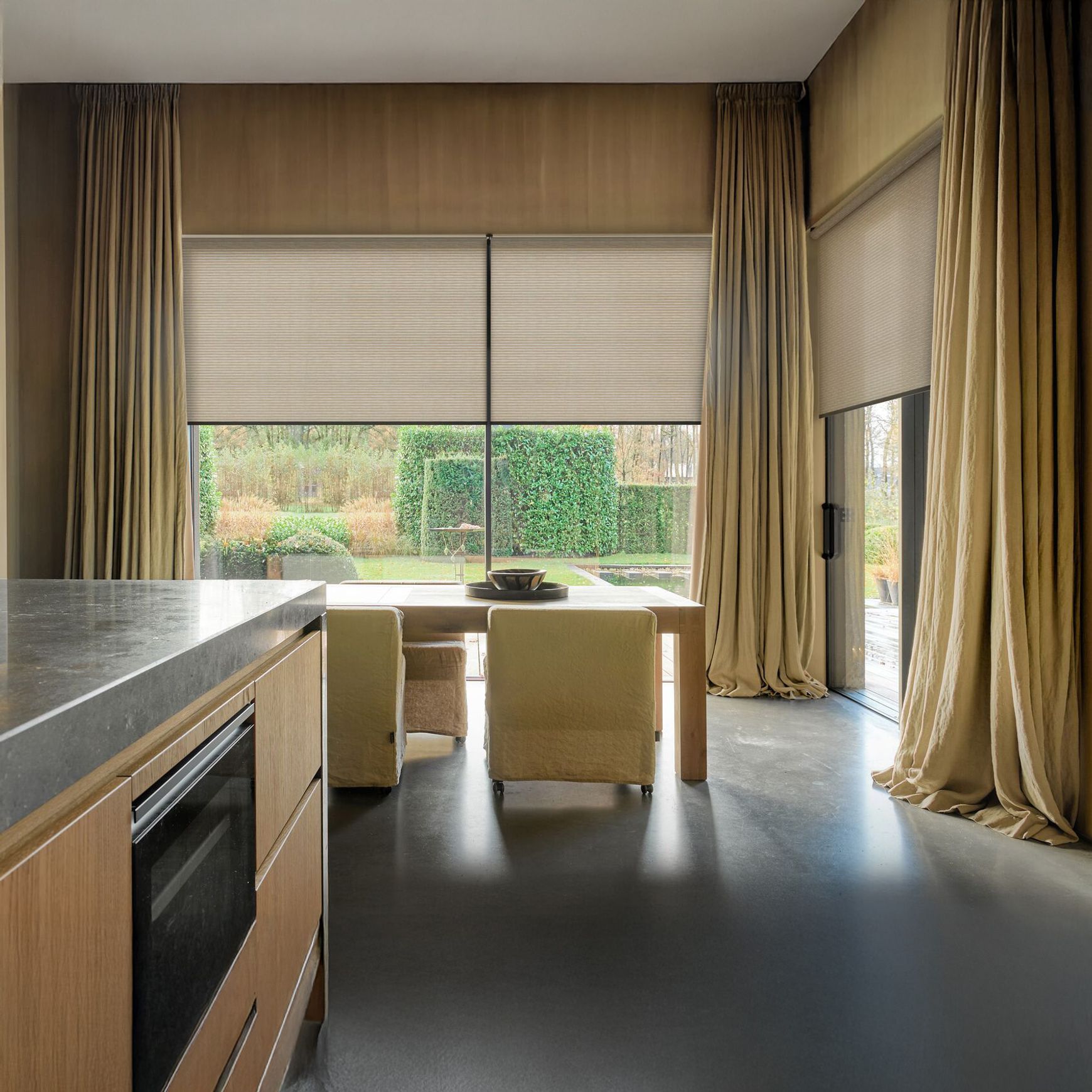 Motorised Curtains with Coulisse smart curtain tracks
