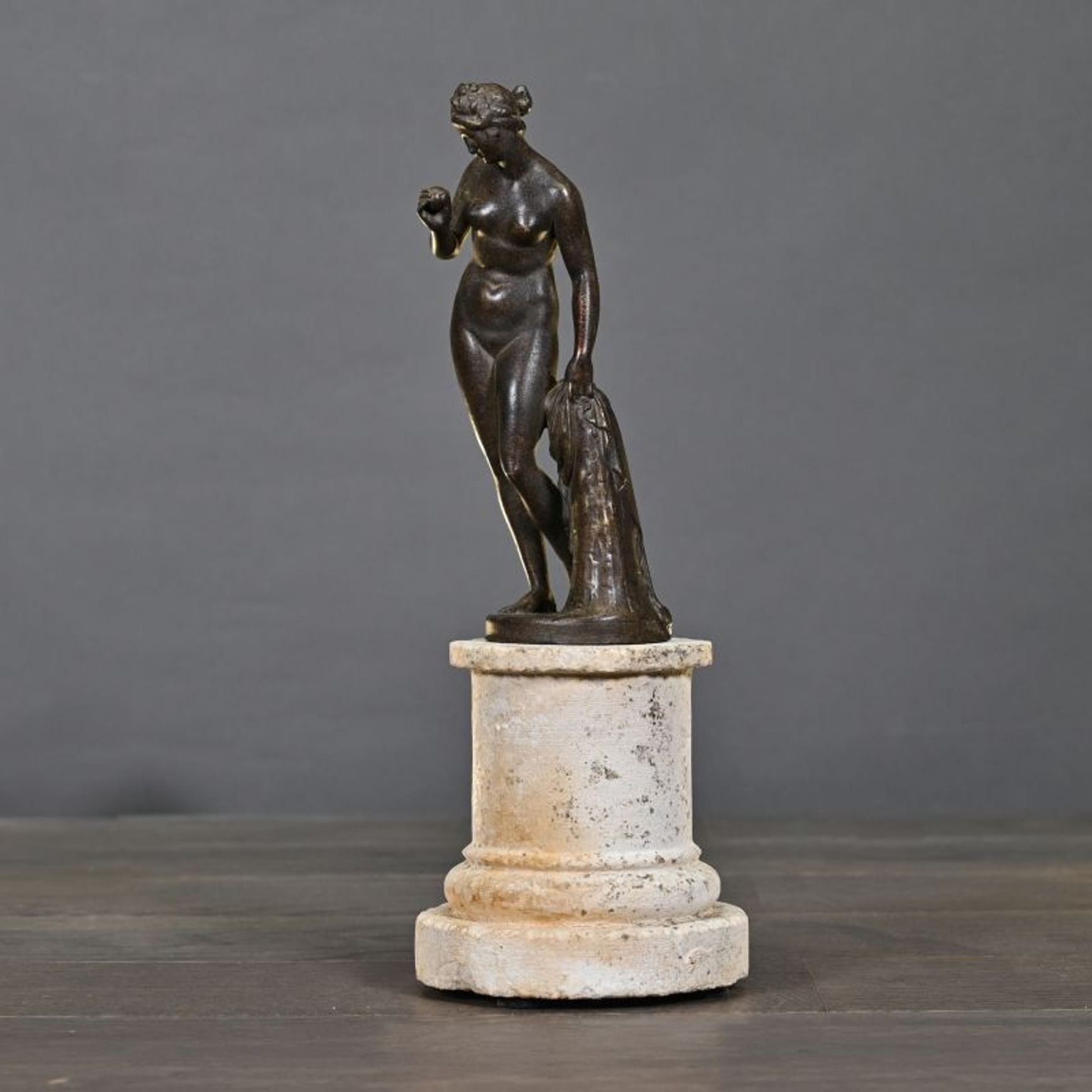 Venus with Apple