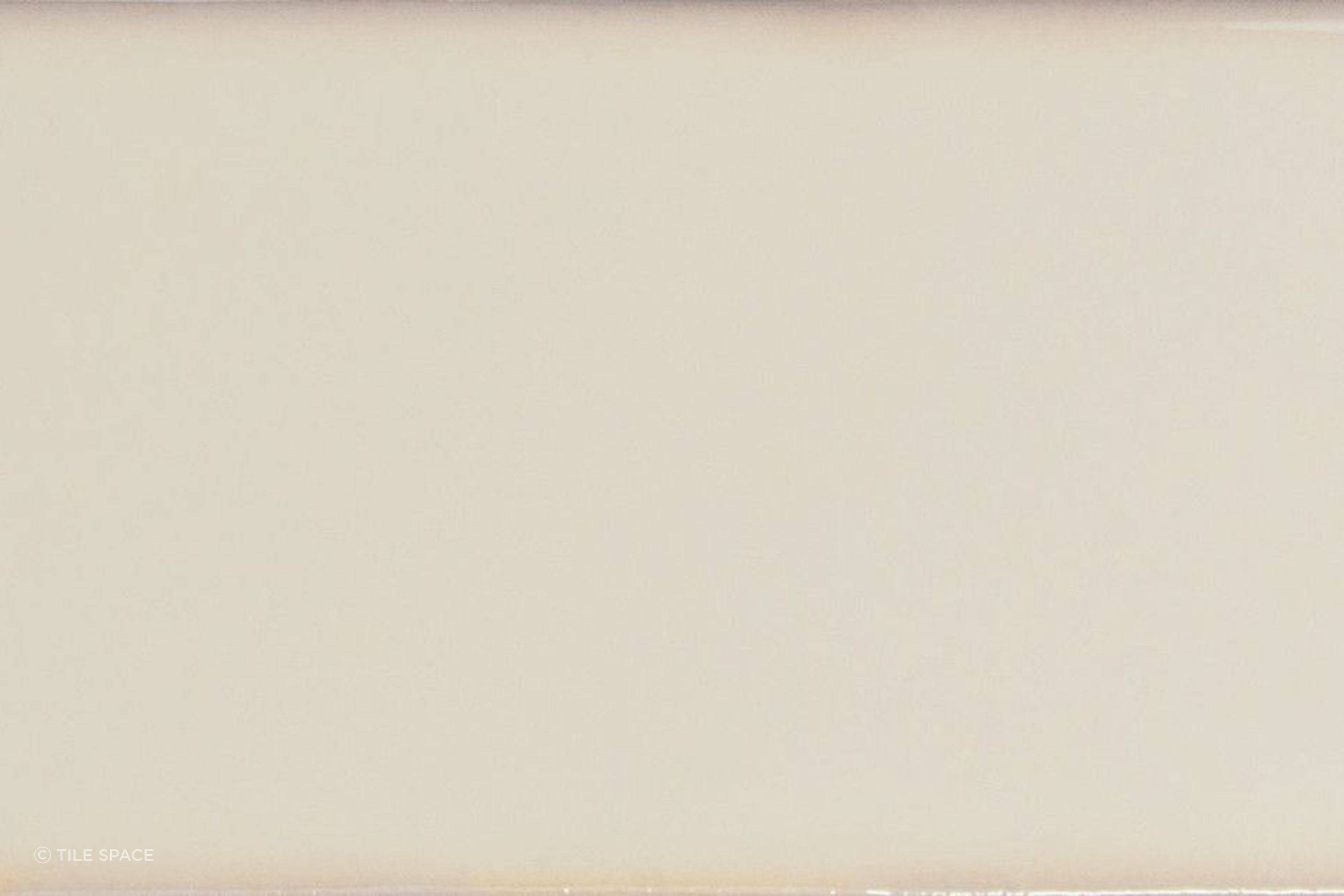 Yoko | Daisy Gloss | 62x125
