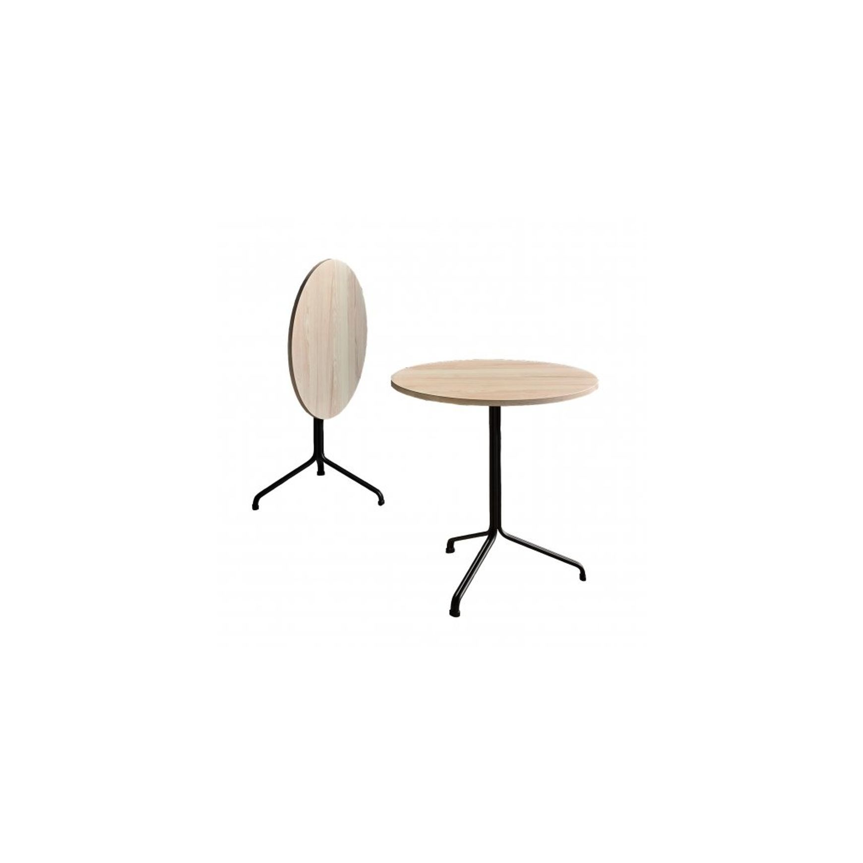Strand Table by
Nau